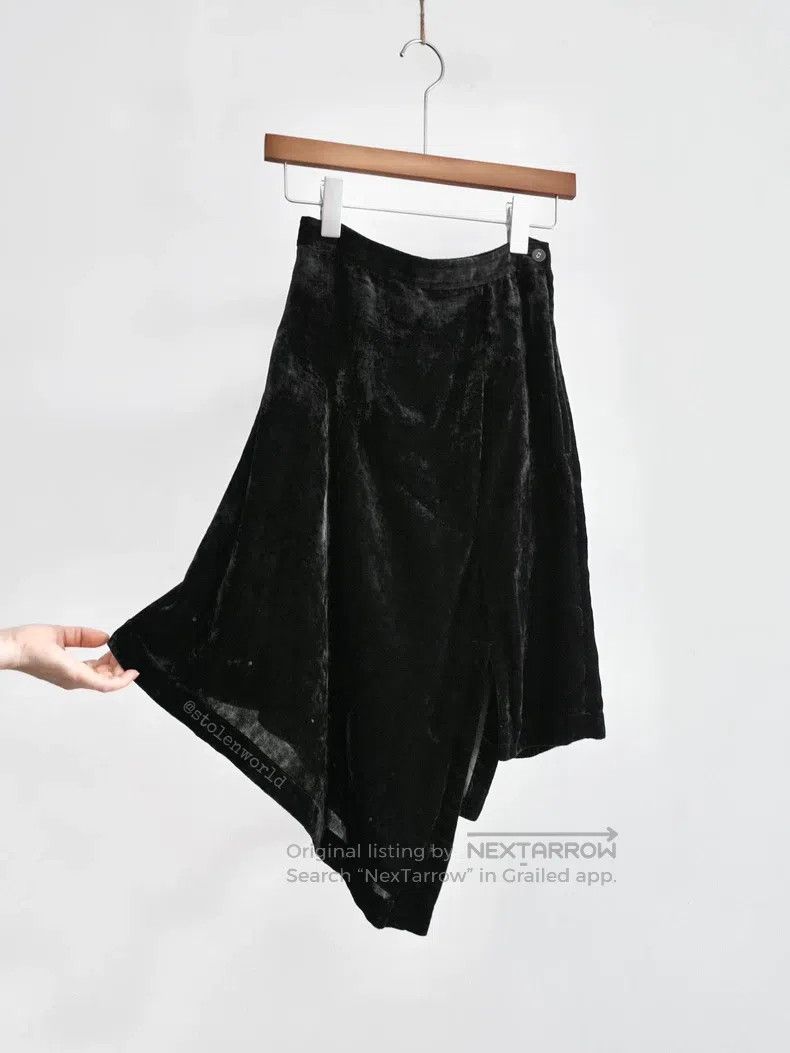Comme des Garcons Comme Des Garcons size S Asymmetrical velvet skirt Size 23" - 2 Thumbnail