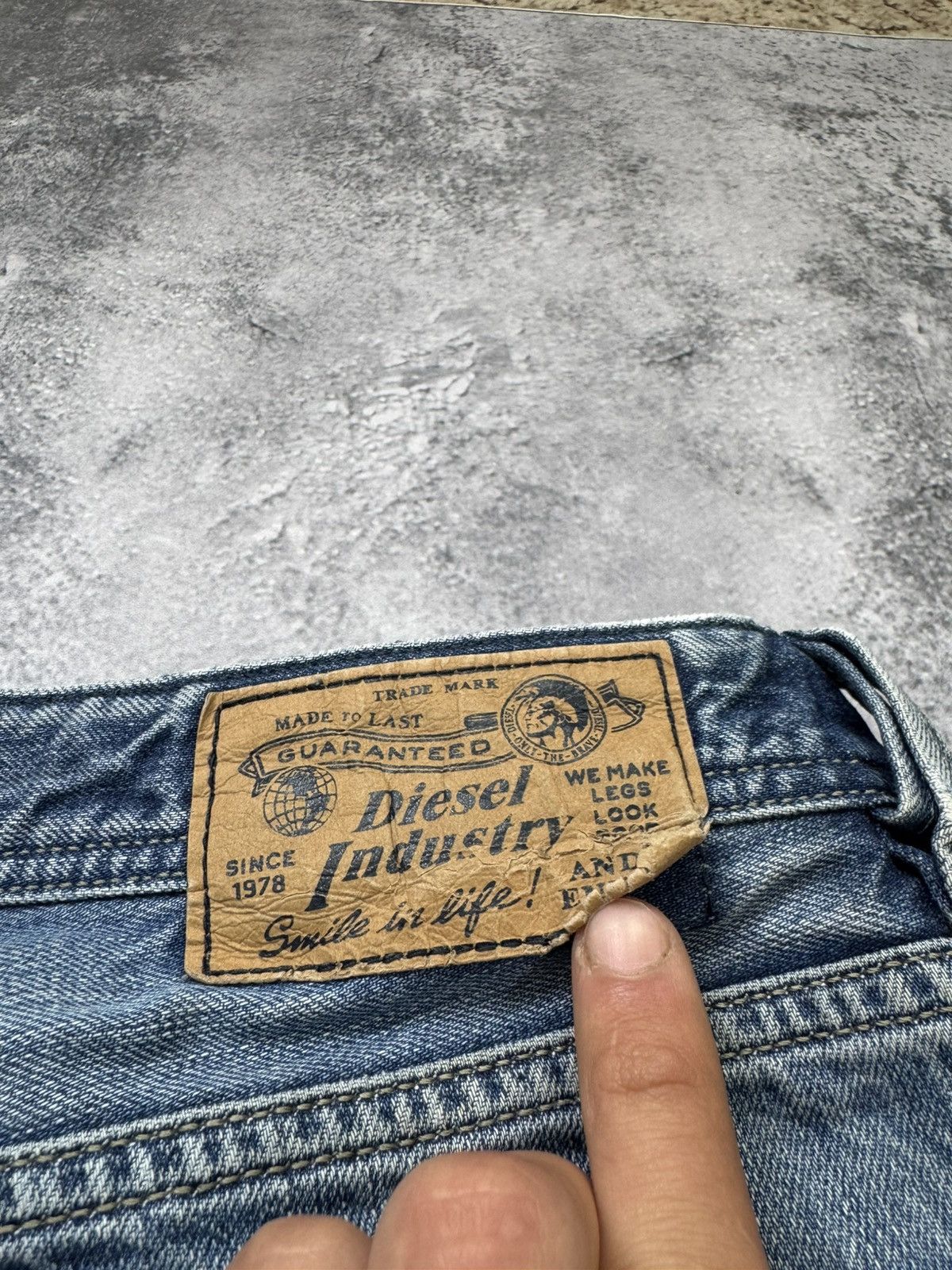 Diesel Y2K Distressed Diesel Jeans Baggy Size US 36 / EU 52 - 5 Thumbnail