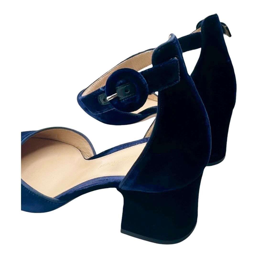 Gianvito Rossi Gianvito Rossi Velvet Block-Heel Mary Jane Pumps Size US 7.5 / IT 37.5 - 5 Thumbnail