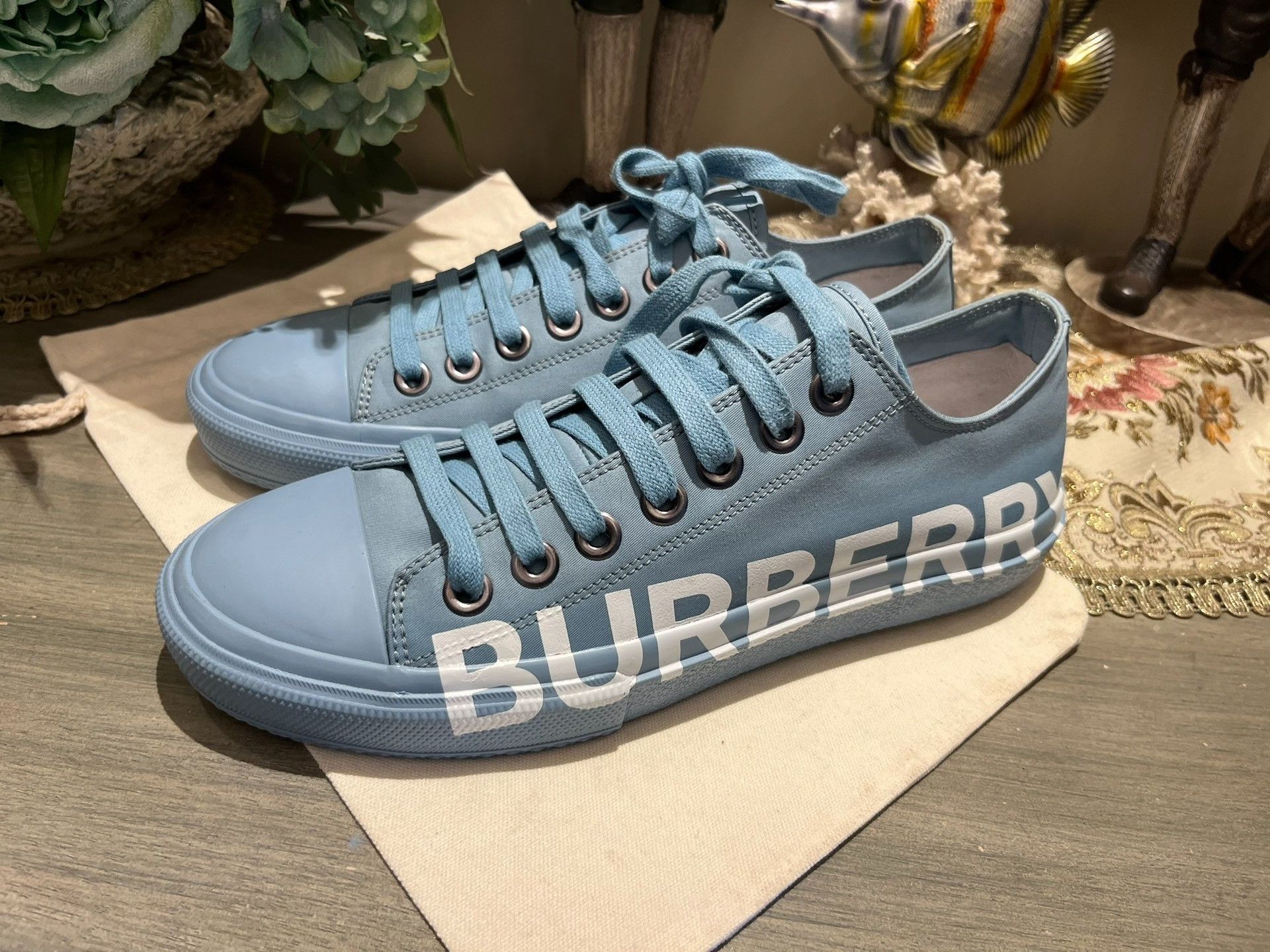 Burberry Burberry Light Blue Low-Top Leather Sneakers Size US 7 / EU 40 - 1 Thumbnail