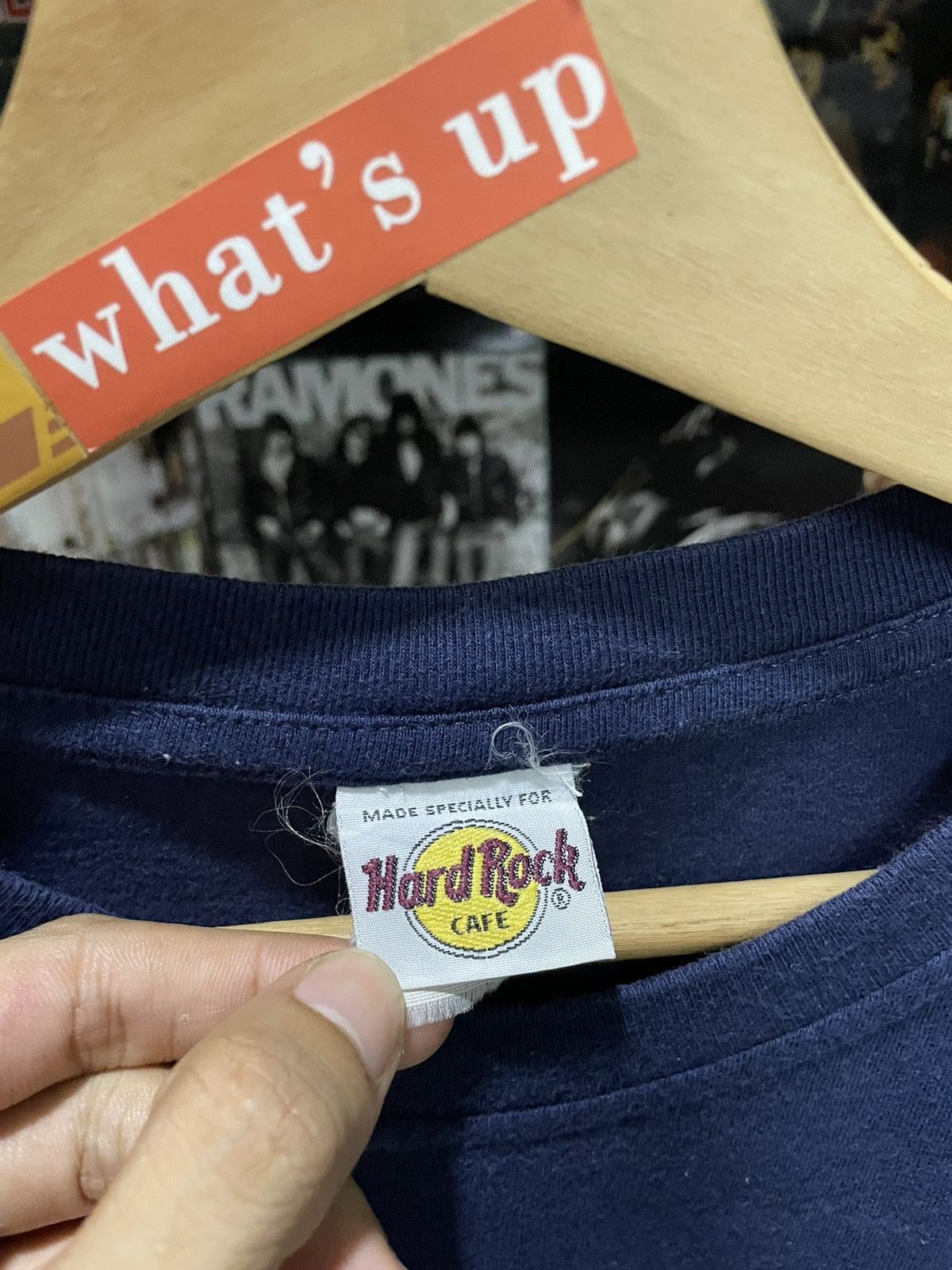 Hard Rock Cafe × Vintage Vintage HRC Saipan Tee Size US XL / EU 56 / 4 - 2 Thumbnail