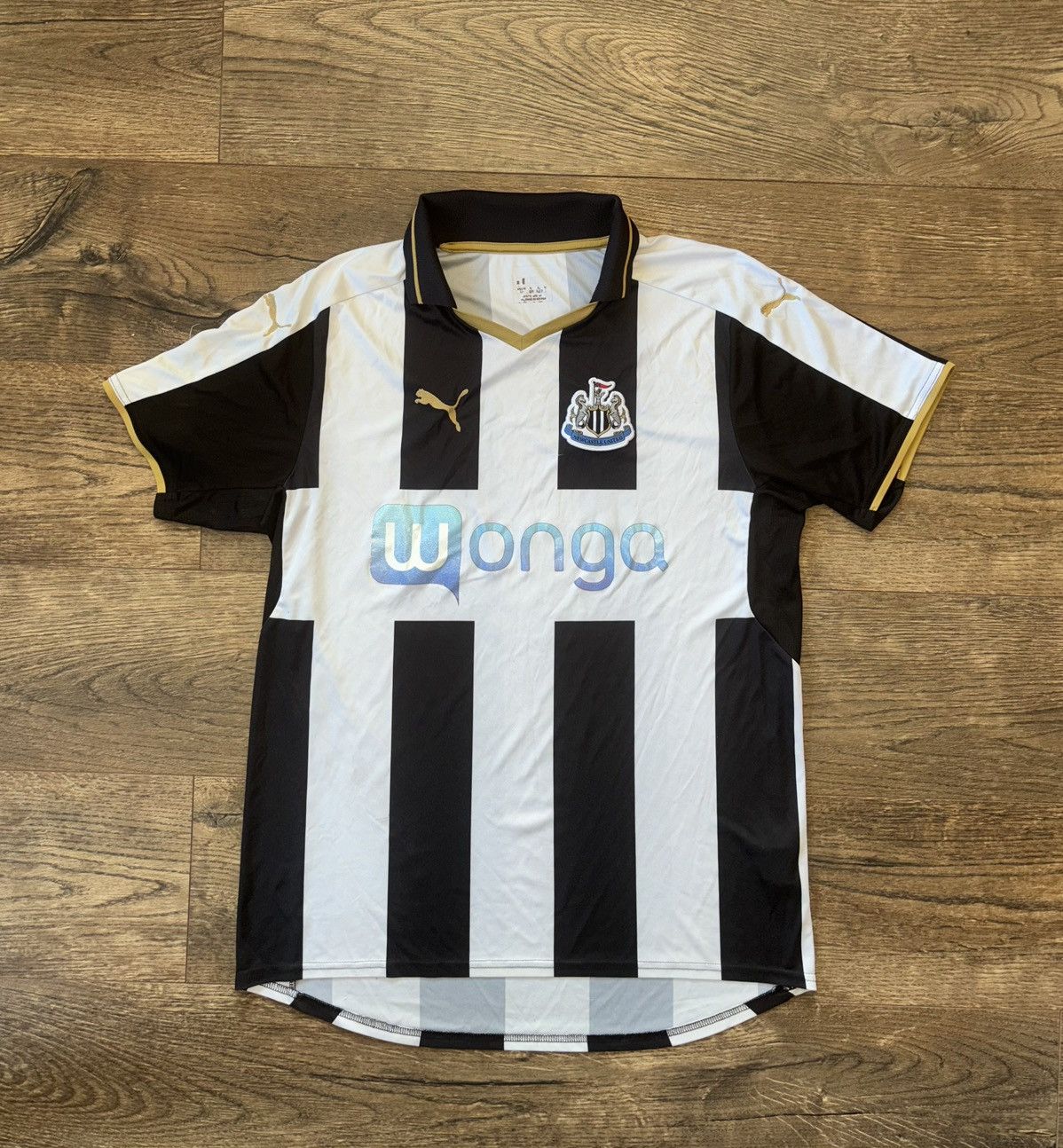Puma Vintage Soccer Jersey Football Puma Newcastle United 2016/17 Size US M / EU 48-50 / 2 - 1 Thumbnail