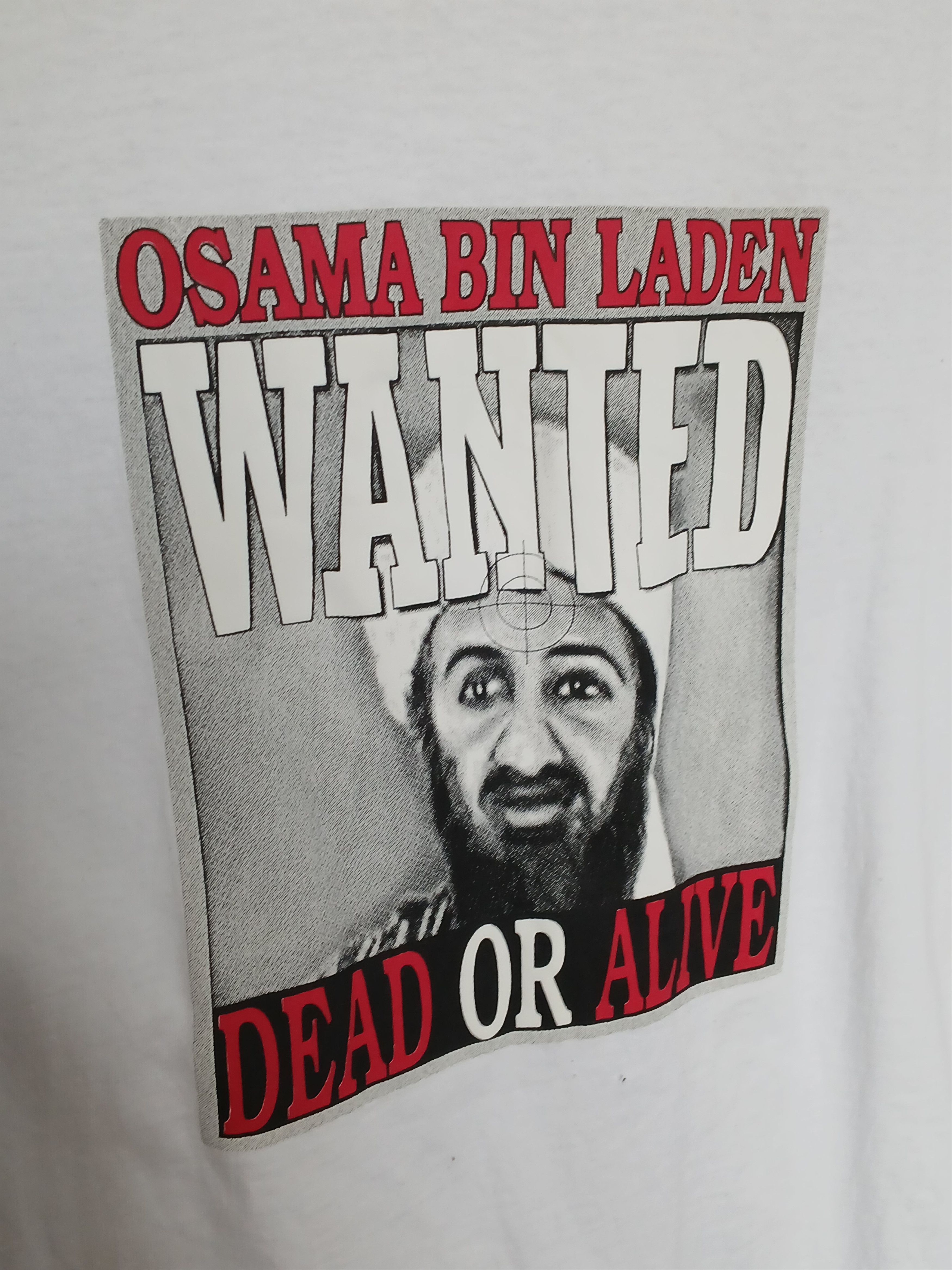 Vintage Vintage Osama Bin Laden Wanted Dead Or Alive T-Shirt Size US L / EU 52-54 / 3 - 3 Thumbnail