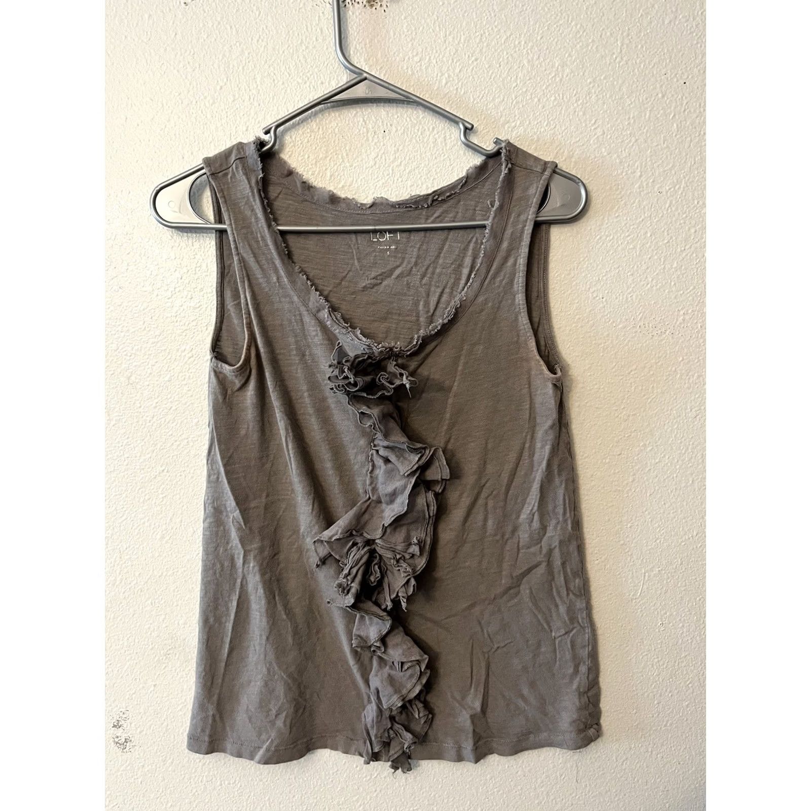 Ann Taylor VINTAGE Loft Soft Gray Solid Tank Sleeveless Pullover Round Neck Blouse S Womens Loft Size S / US 4 / IT 40 - 2 Thumbnail