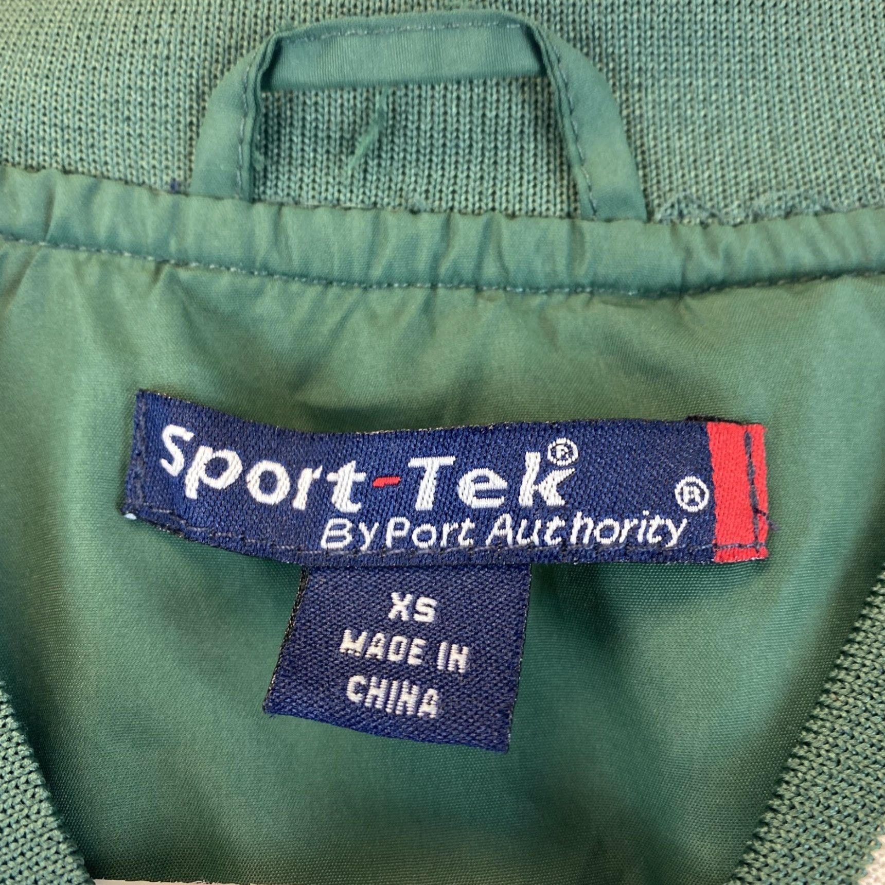 Vintage Sport Tek Golf Windbreaker Mens Long Sleeve Solid Green 56-4 XS Regular Jacket Modern Activewear/Performance Golf Mens Size US XS / EU 42 / 0 - 3 Thumbnail