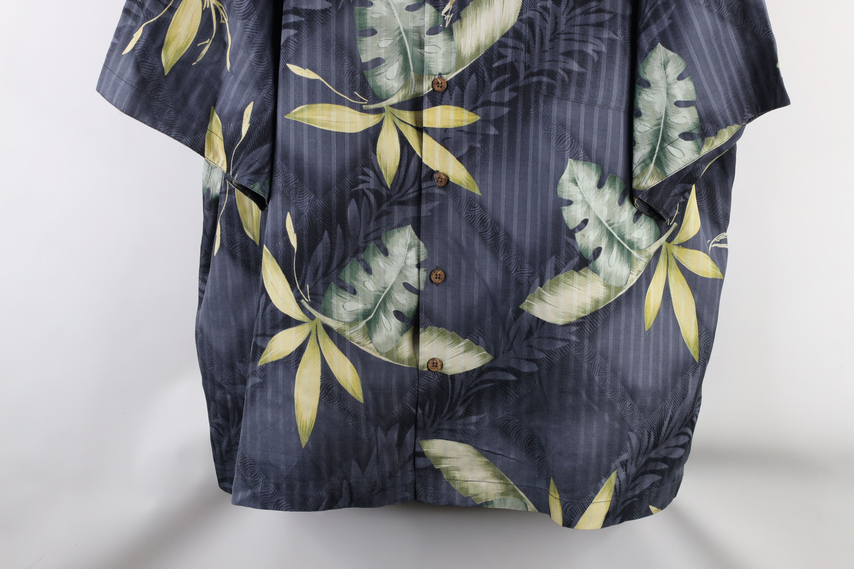 Tommy Bahama × Vintage Vintage 90s Tommy Bahama Stripe Palm Tree Button Shirt Size US XXL / EU 58 / 5 - 3 Thumbnail