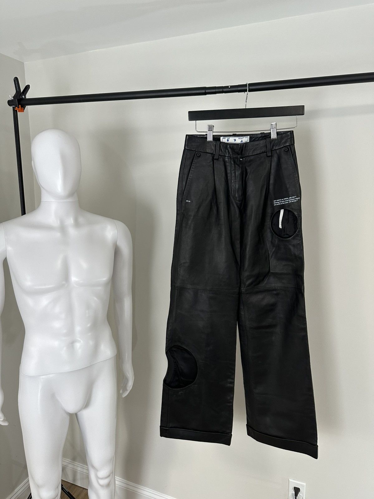 Off-White OFF WHITE LEATHER PANTS Size 25" / US 0 / IT 36 - 4 Thumbnail