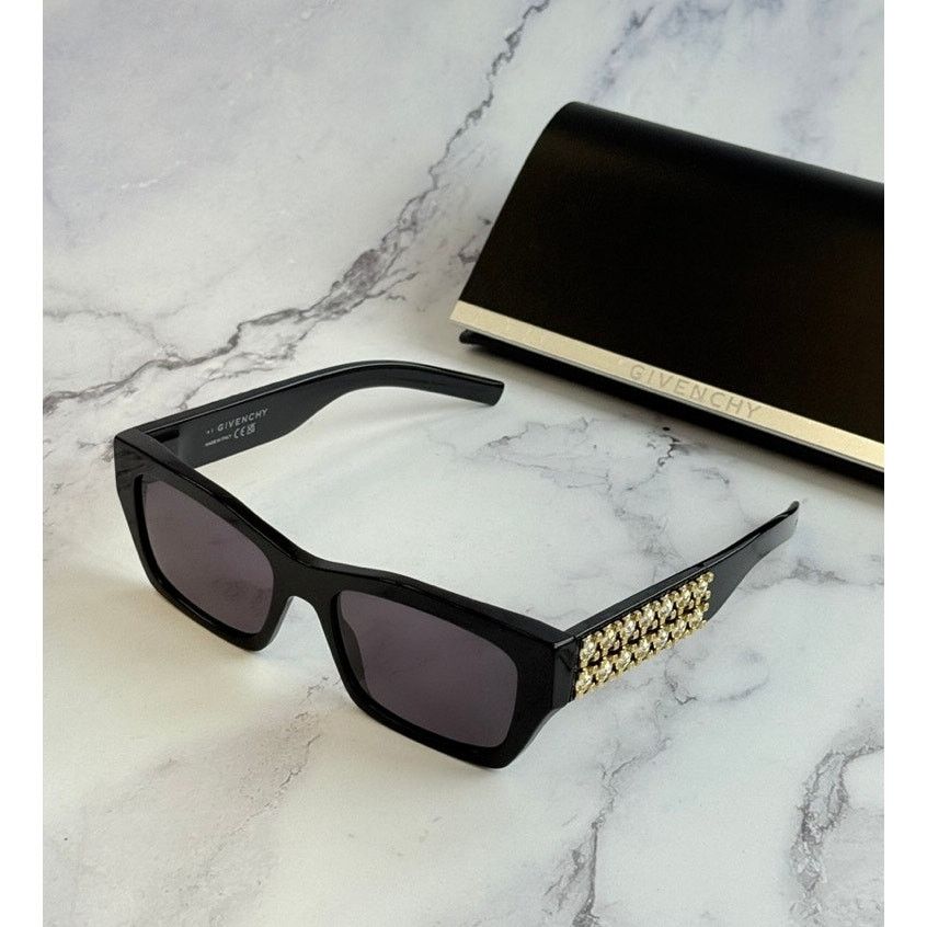 Givenchy NEW Givenchy GV40077I Cat Eye Black Crystal Sunglasses $700 Size ONE SIZE - 1 Thumbnail