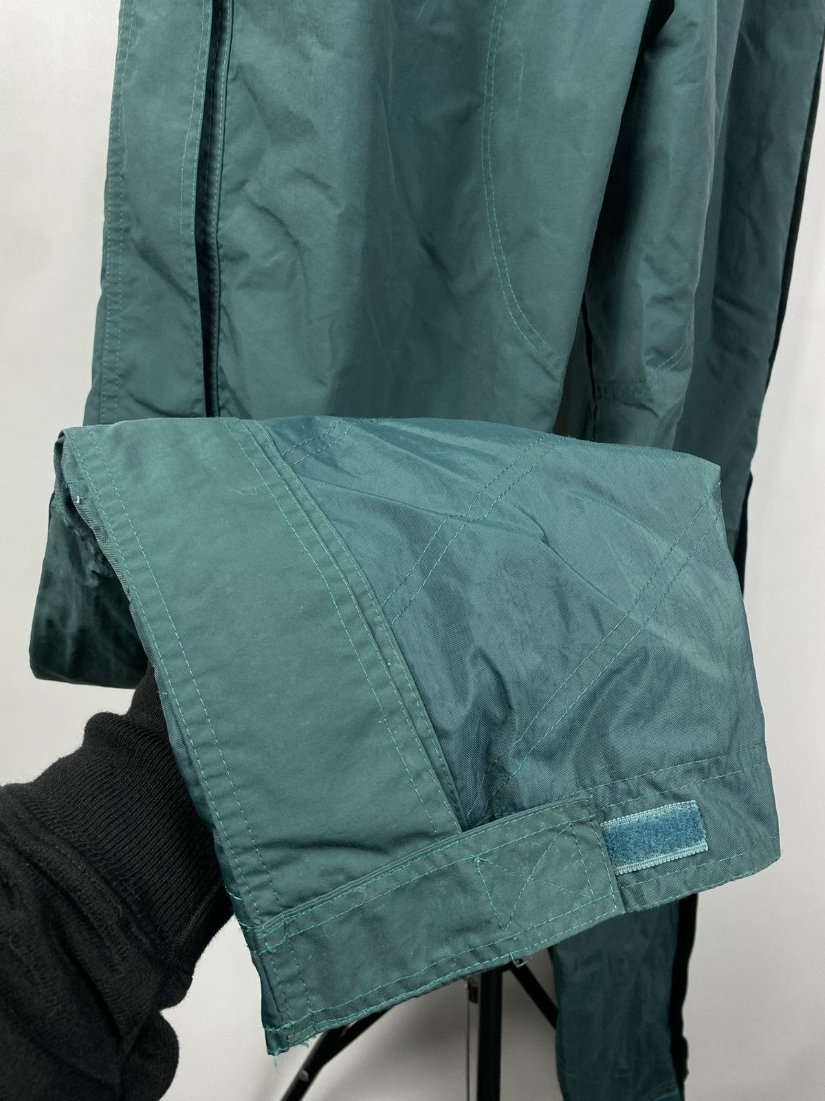 Adidas Vintage 90s Adidas Equipment Ski full zip Pants Snowboarding Size US 34 / EU 50 - 11 Thumbnail
