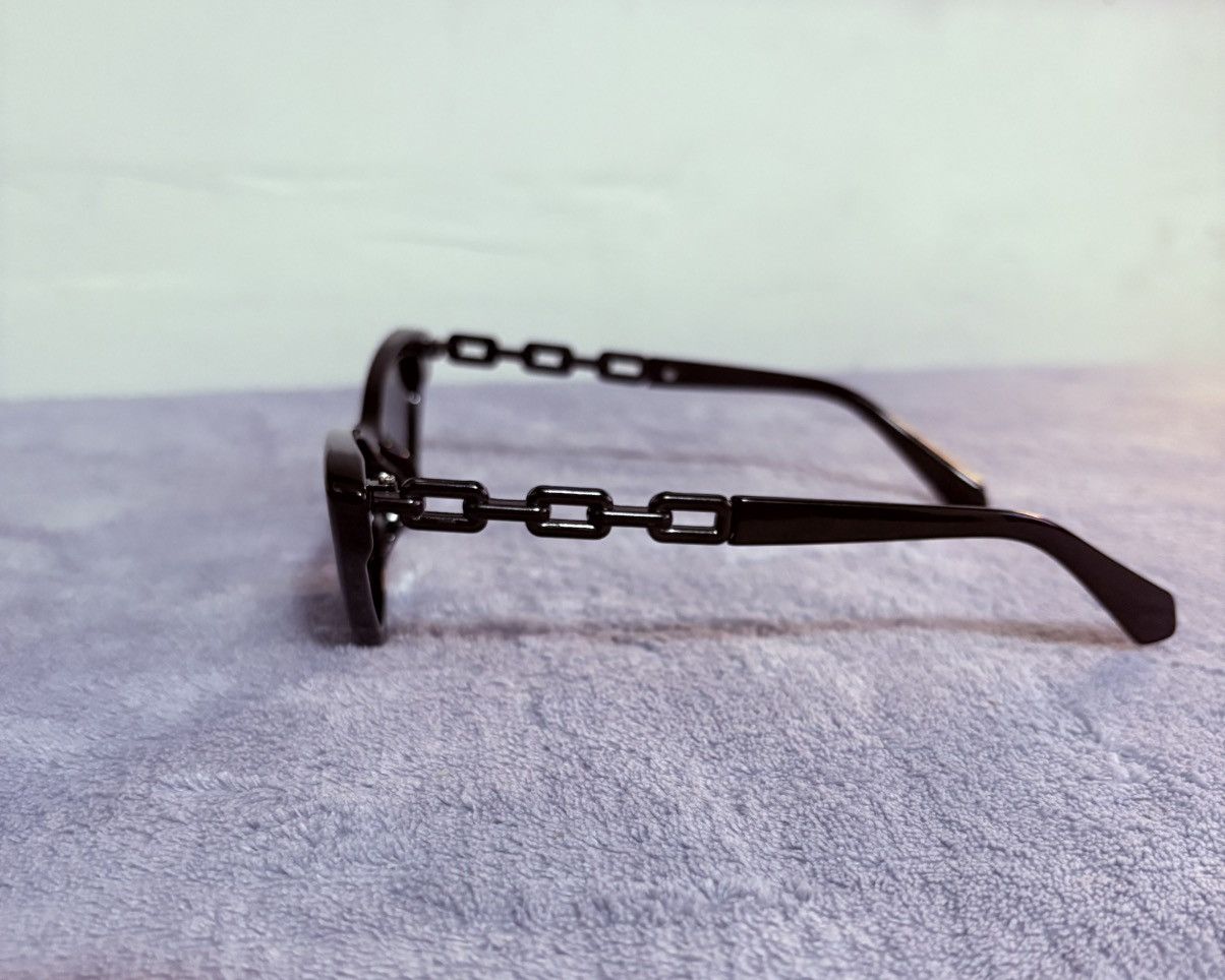 Other × Vintage Y2K Style Chain Link All Black Triangle Cat Eye Sun glasses Size ONE SIZE - 6 Thumbnail