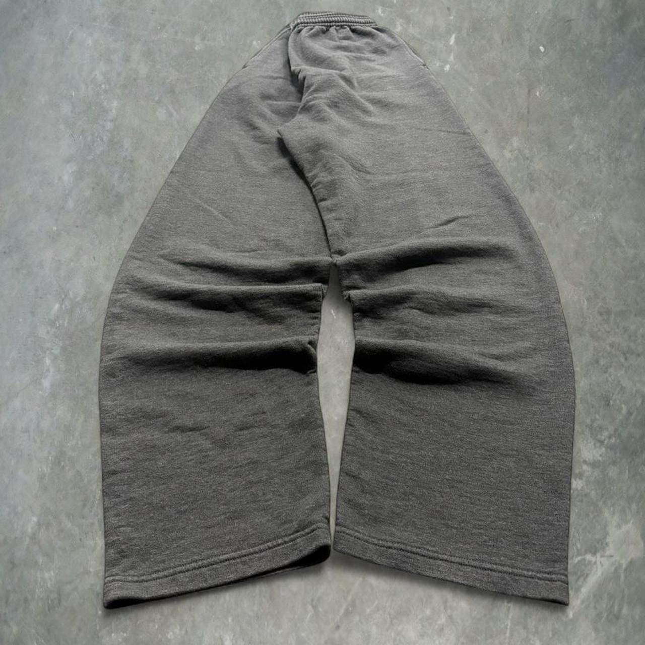 Vintage Crazy Vintage Y2K/2000s Baggy Grey Loungewear Sweatpants! Size US 30 / EU 46 - 2 Thumbnail