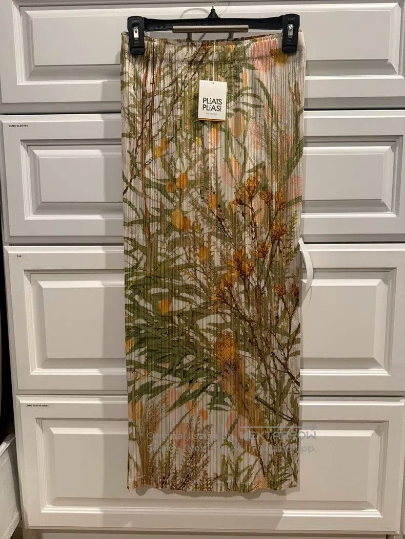 Issey Miyake Issey Miyake size:5 Floral Midi Skirt Size 31" - 1 Thumbnail