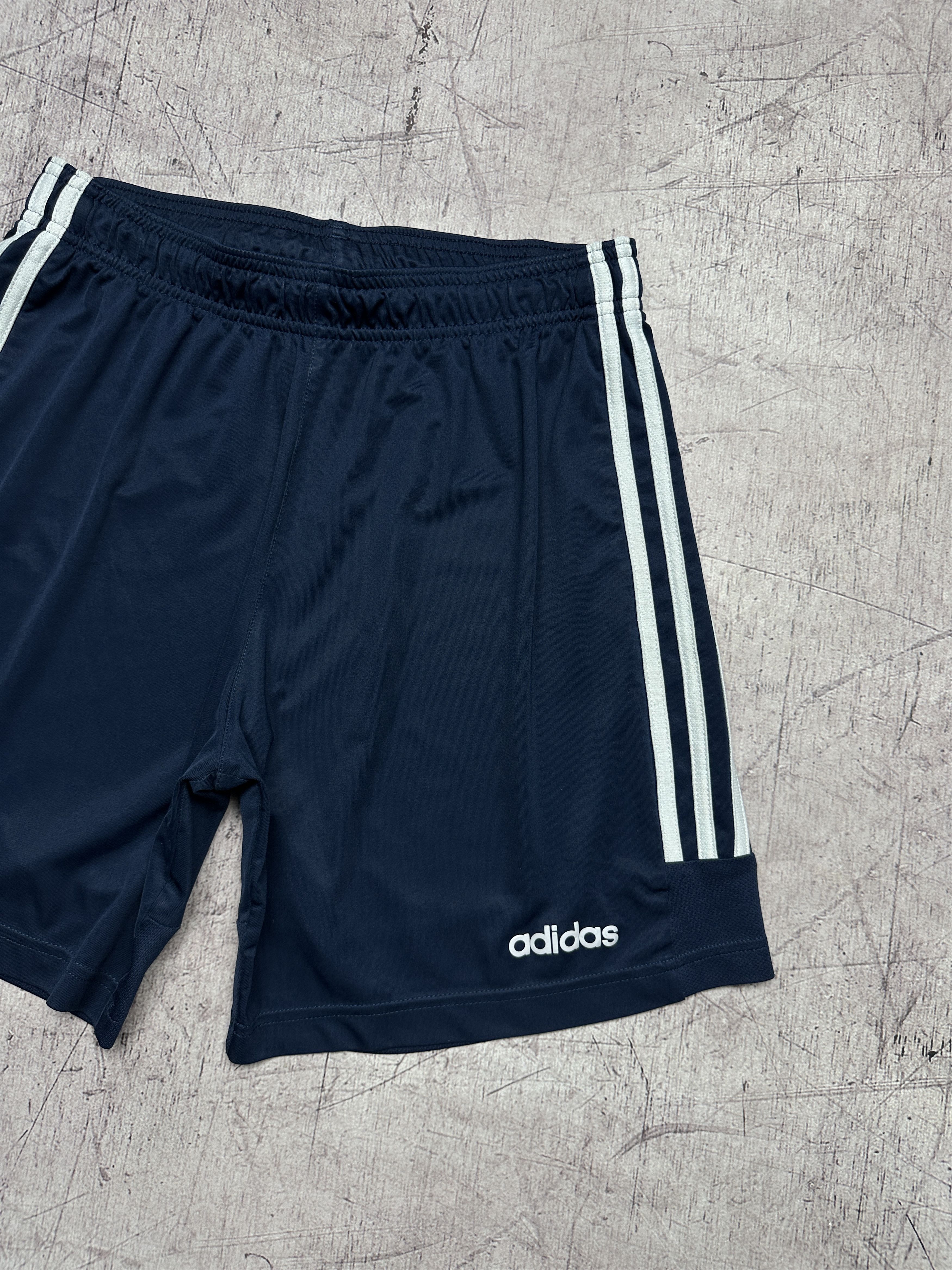 Adidas Adidas Mens Shorts Size US 32 / EU 48 - 2 Thumbnail