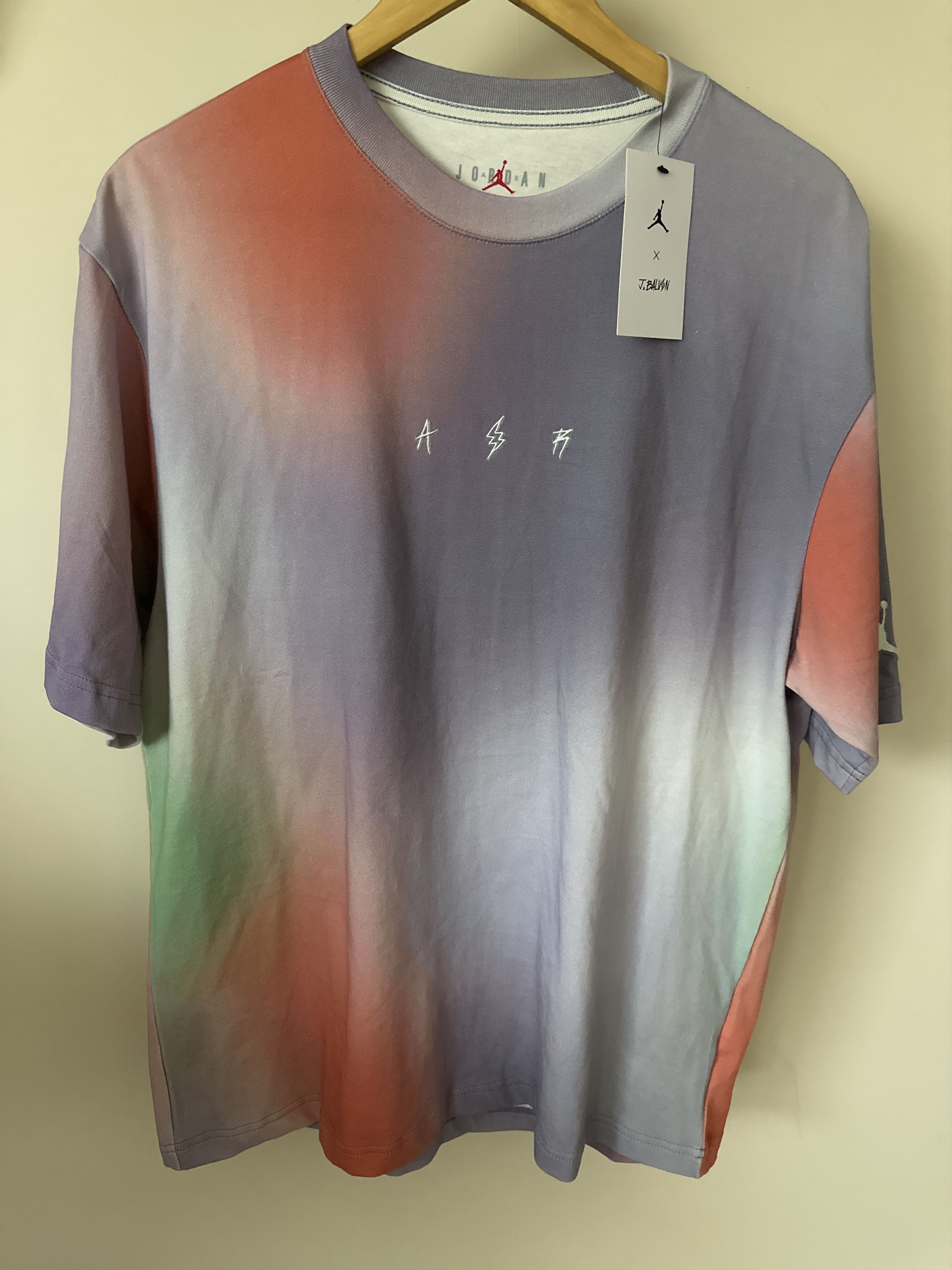 J Balvin × Jordan Brand Jordan X J Balvin Collab FW23 t-shirt unisex Size US M / EU 48-50 / 2 - 1 Thumbnail