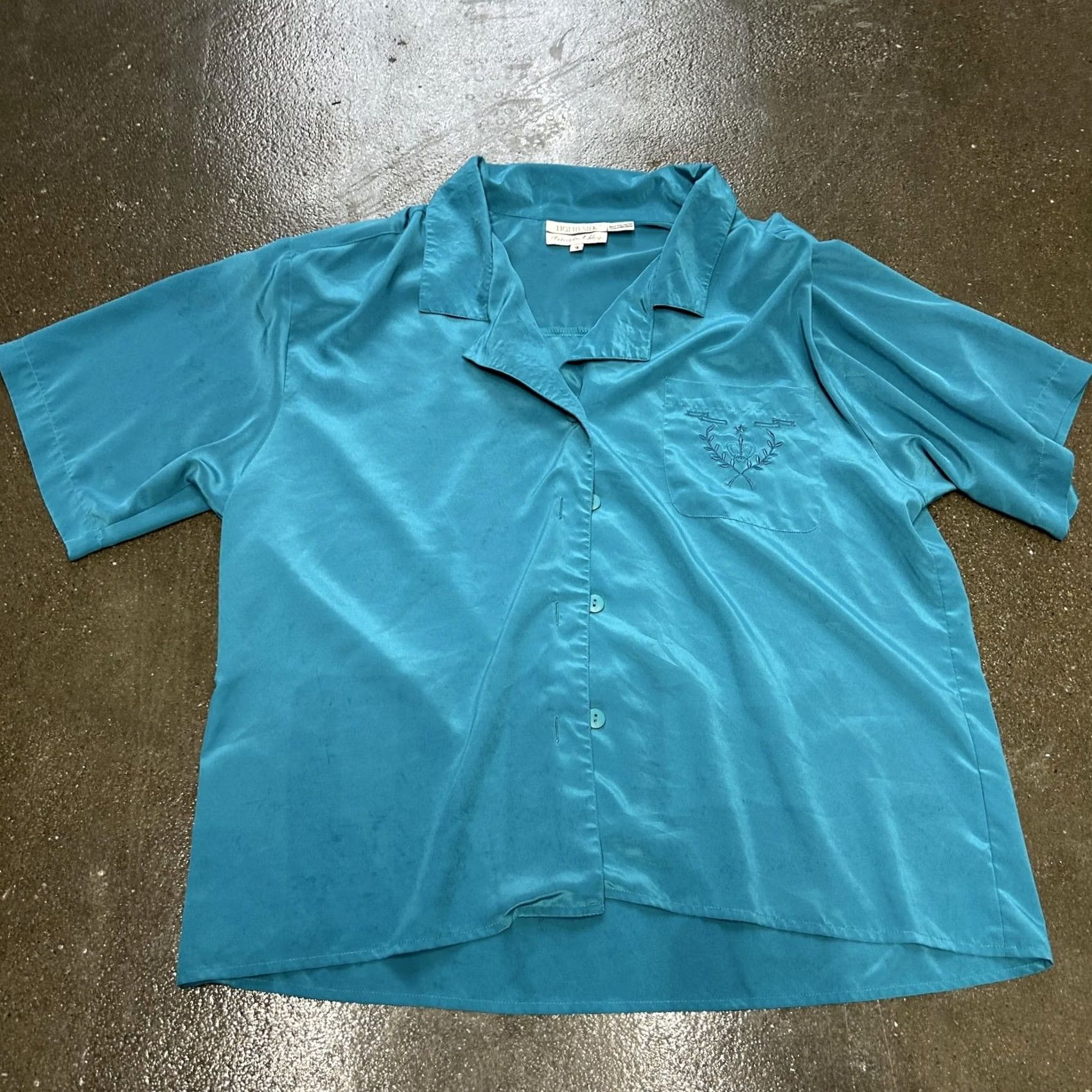 Liquid Blue Peters & Ashley Shirt Womens 16 Blue Liquid Silk Embroidered Button Front Top Size XXL / US 16-18 / IT 52-54 - 2 Thumbnail
