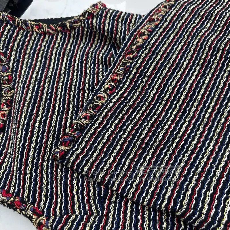 Chanel Chanel Multi-Color Wool Blend Dress . Size M / US 6-8 / IT 42-44 - 6 Thumbnail