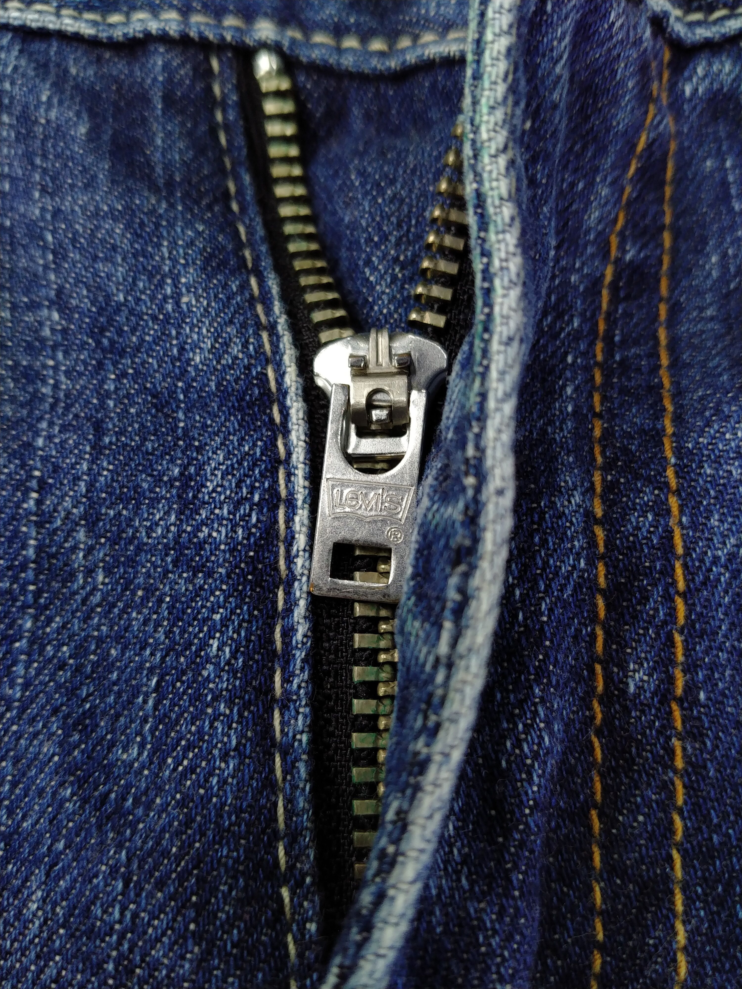 Levi's Distressed Levi's 708 Ripped Denim 34x33.5 -JN143 Size US 34 / EU 50 - 6 Thumbnail