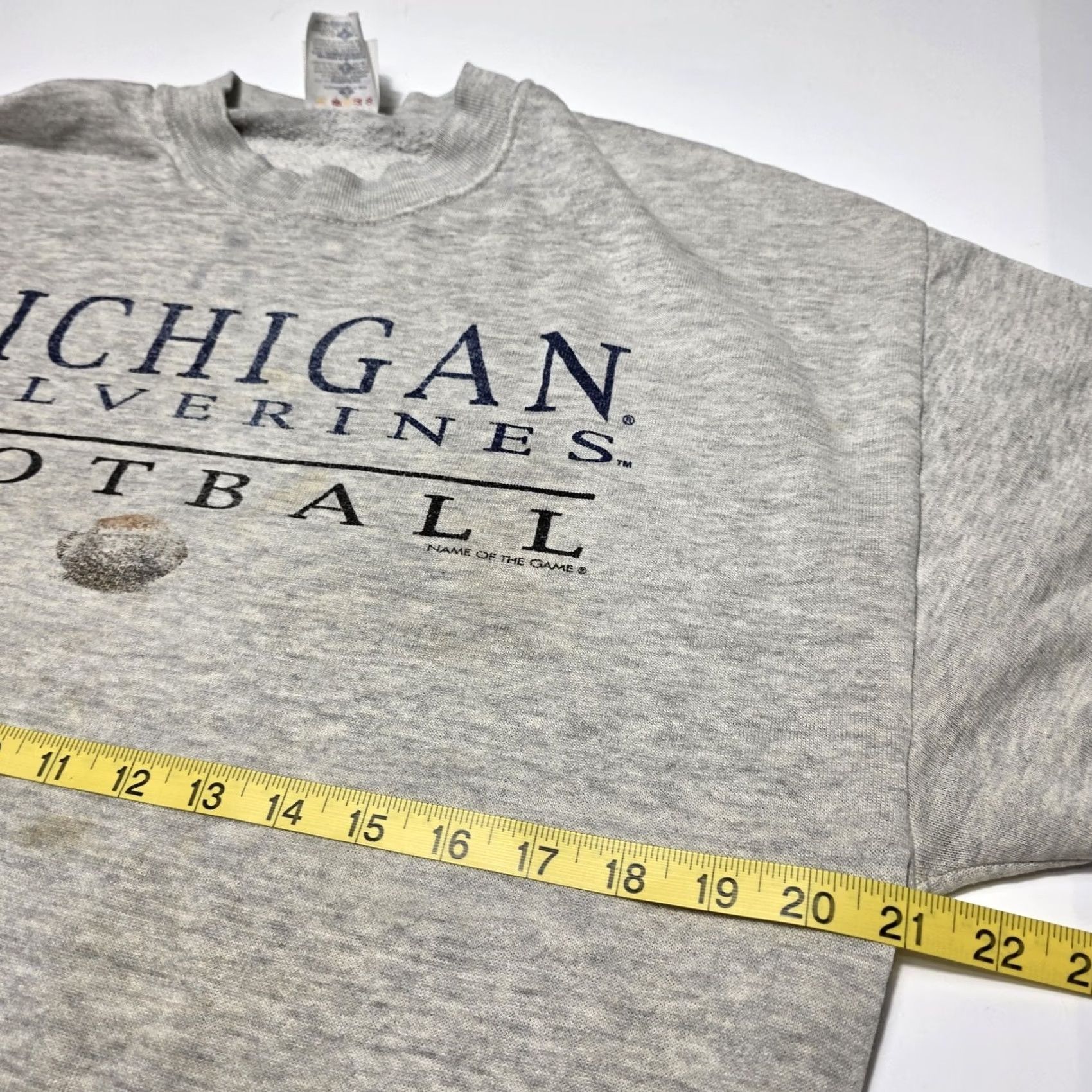 Jerzees VINTAGE Michigan Wolverines Sweatshirt Men’s Large NCAA Football Thrashed 90s Sweatshirt Size US L / EU 52-54 / 3 - 4 Thumbnail