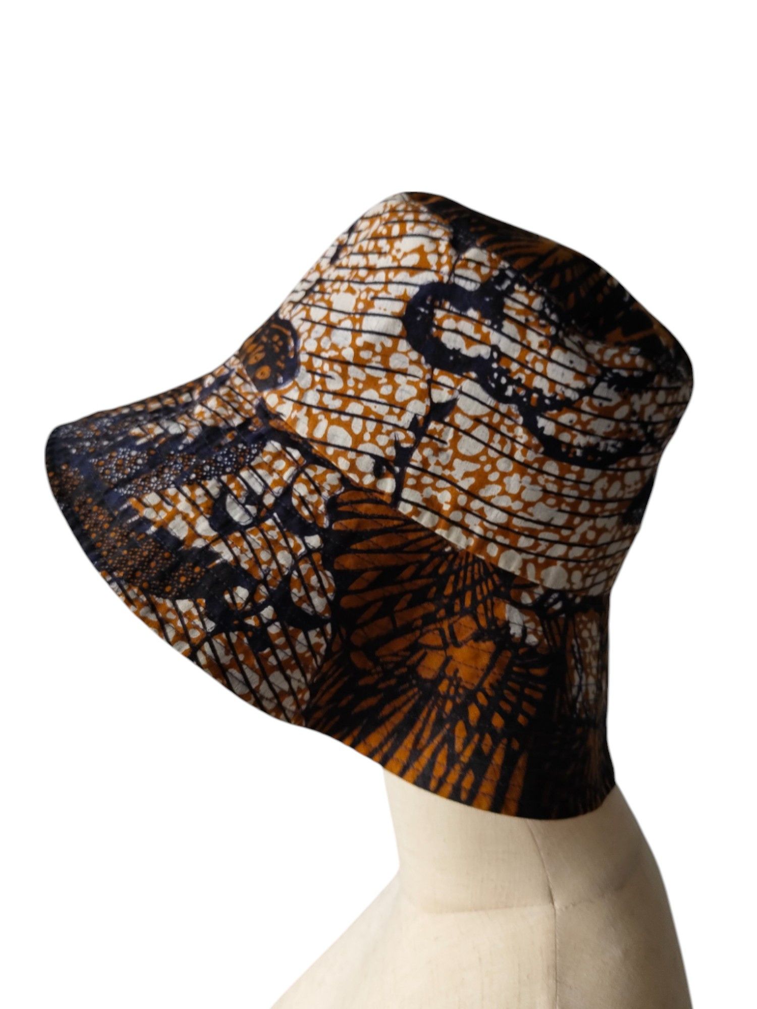 Dior Dior Reversible Print Bucket Hat With Embossed Logo Size ONE SIZE - 4 Thumbnail