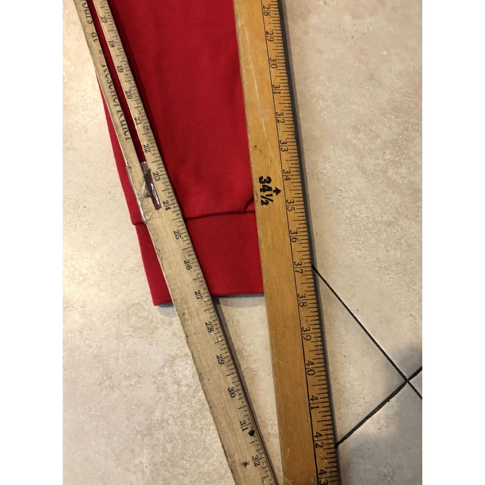 Armani Exchange Armani Exchange Sweatpants Mens M Red Jogger Slim Fit Elastic Waist Pockets Drawstring Casual Activewear Tapered Leg Winter Size US 31 - 7 Thumbnail
