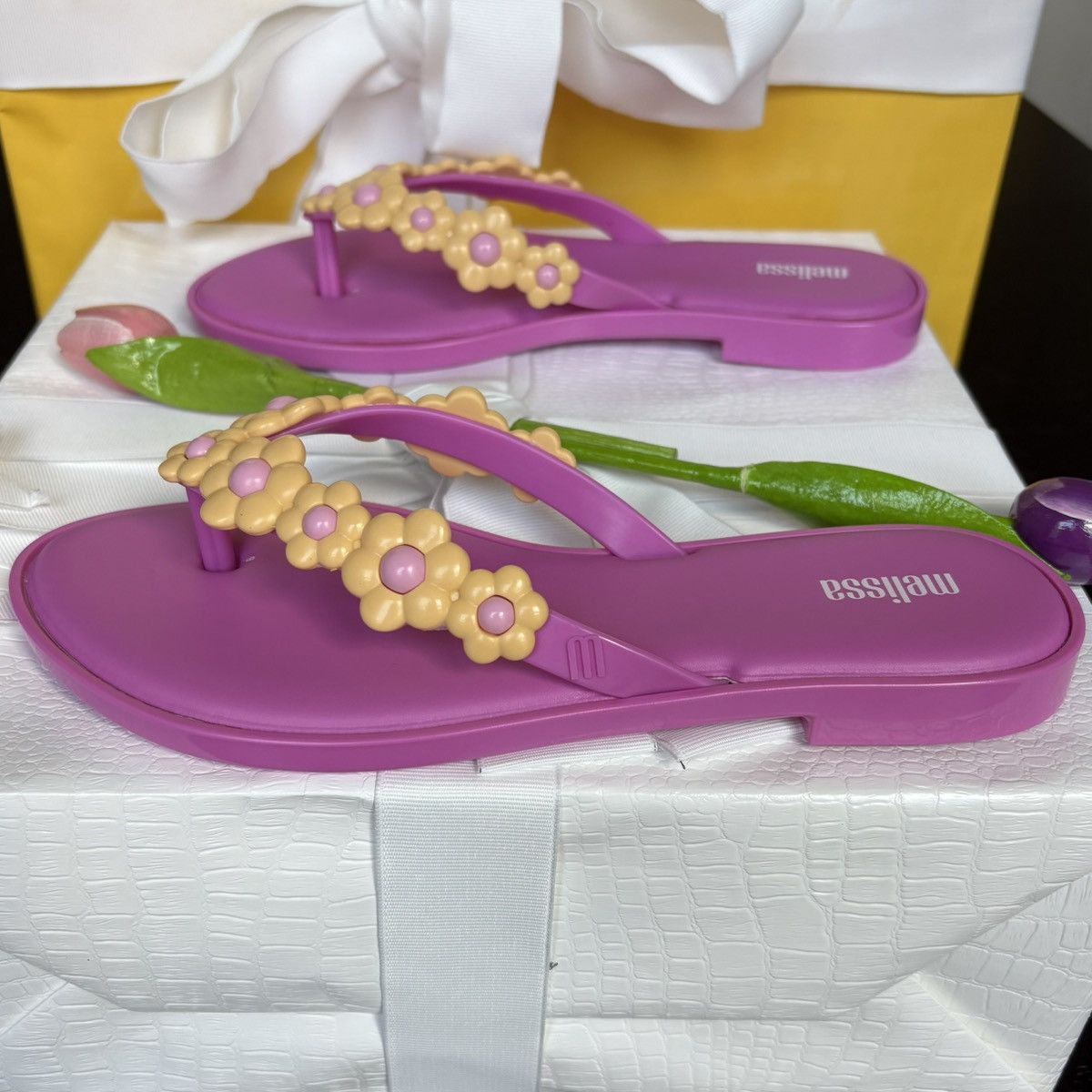 Melissa Flip Flops Size US 7 / IT 37 - 2 Thumbnail