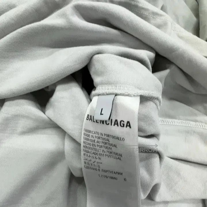 Balenciaga Balenciaga Design Team Logo Print Short Sleeve T. Size US L / EU 52-54 / 3 - 4 Thumbnail