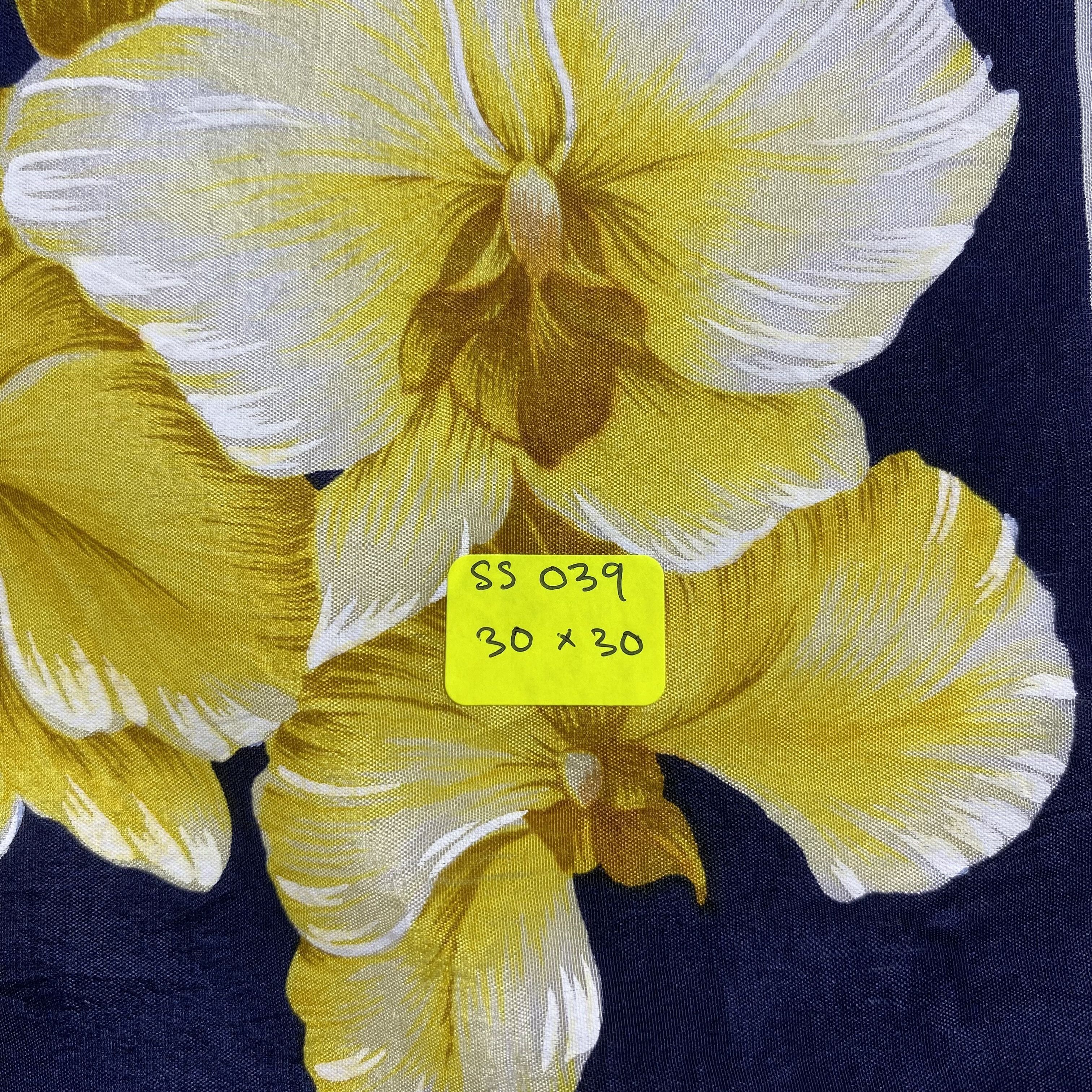 Japanese Brand × Vintage Vintage Japanese Brand Floral Silk Scarf SS039 Size ONE SIZE - 8 Thumbnail