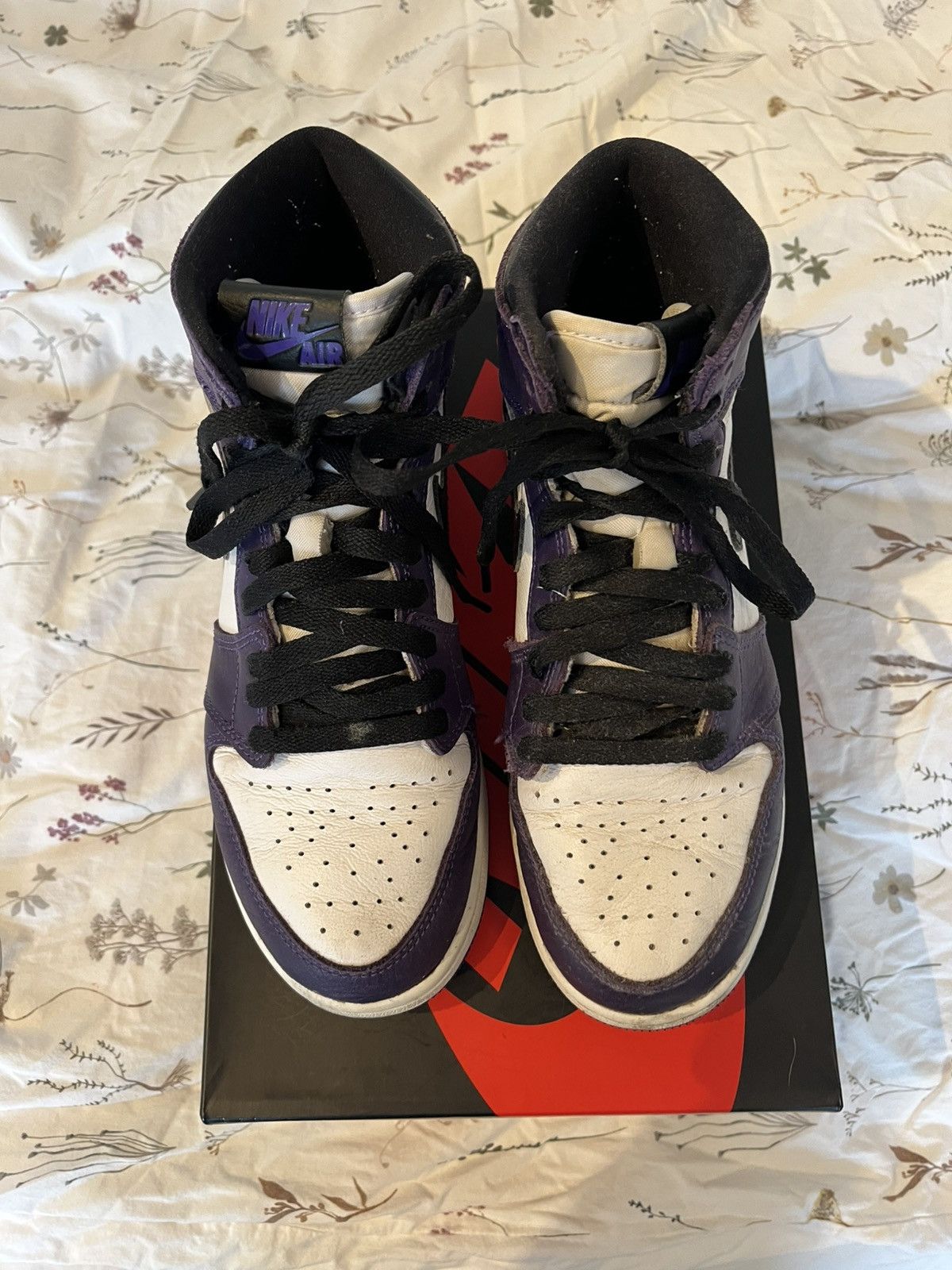 Nike Jordan 1 high court purple🌂 Size US 7.5 / IT 37.5 - 5 Thumbnail