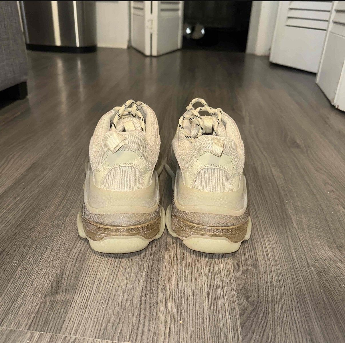 Balenciaga Balenciaga Clear Sole Size 42 Size US 9 / EU 42 - 4 Thumbnail