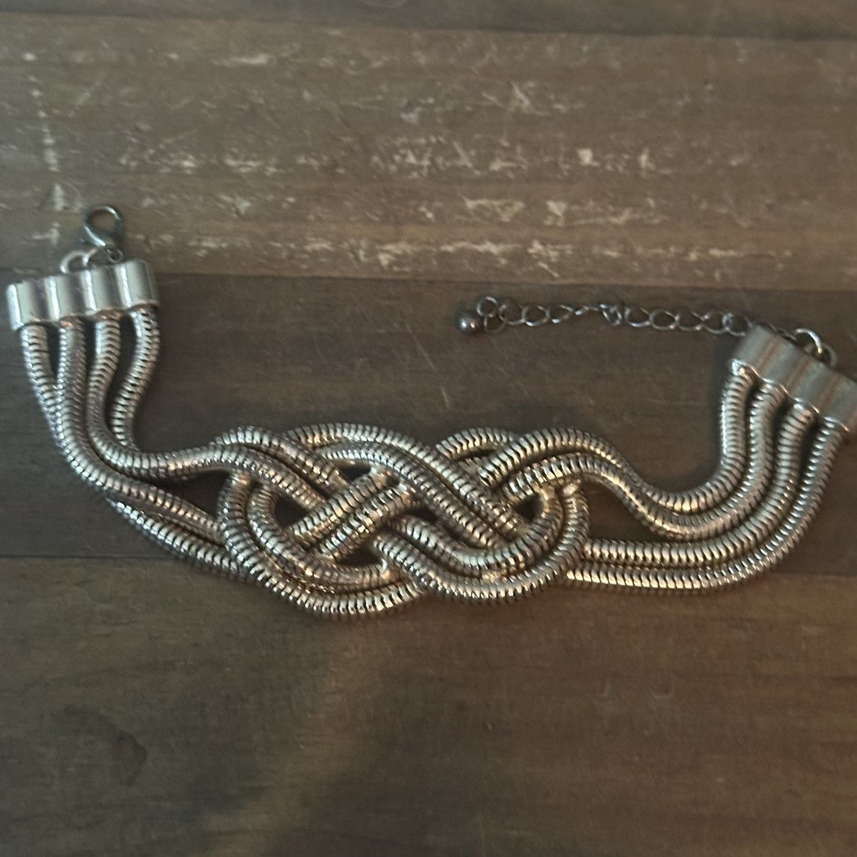 Other Gold tone multi strand love knot omega chain bracelet Size ONE SIZE - 6 Thumbnail