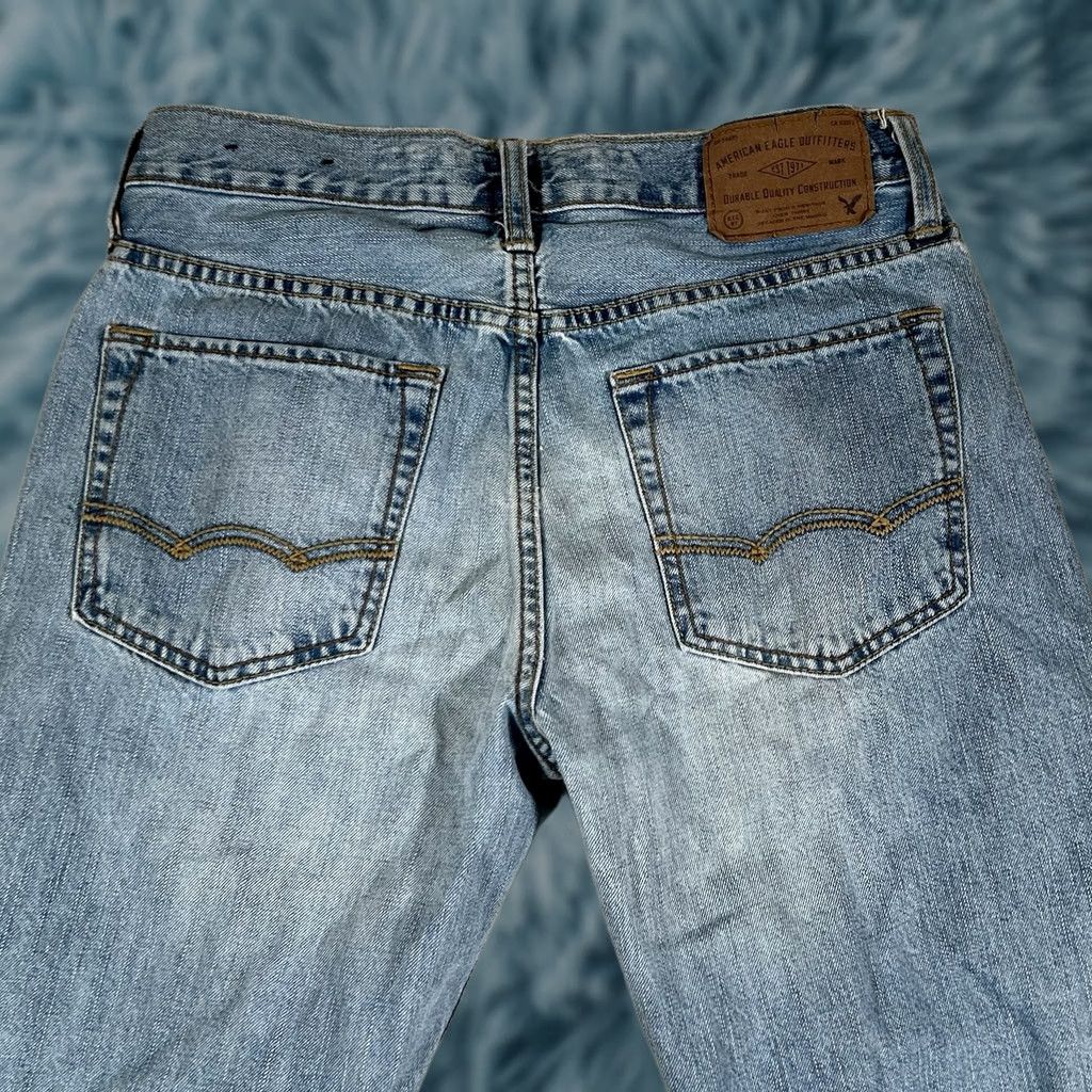 American Eagle Outfitters American Eagle Outfitters Jeans Bootcut Men 28x30 Light Wash Blue Baggy Classic Size US 28 / EU 44 - 1 Thumbnail