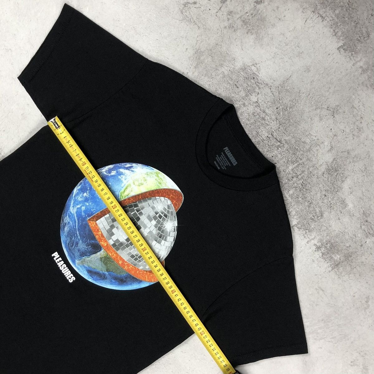 Pleasures Pleasures Dance Disco Ball Earth Graphic Tee Size US M / EU 48-50 / 2 - 9 Thumbnail
