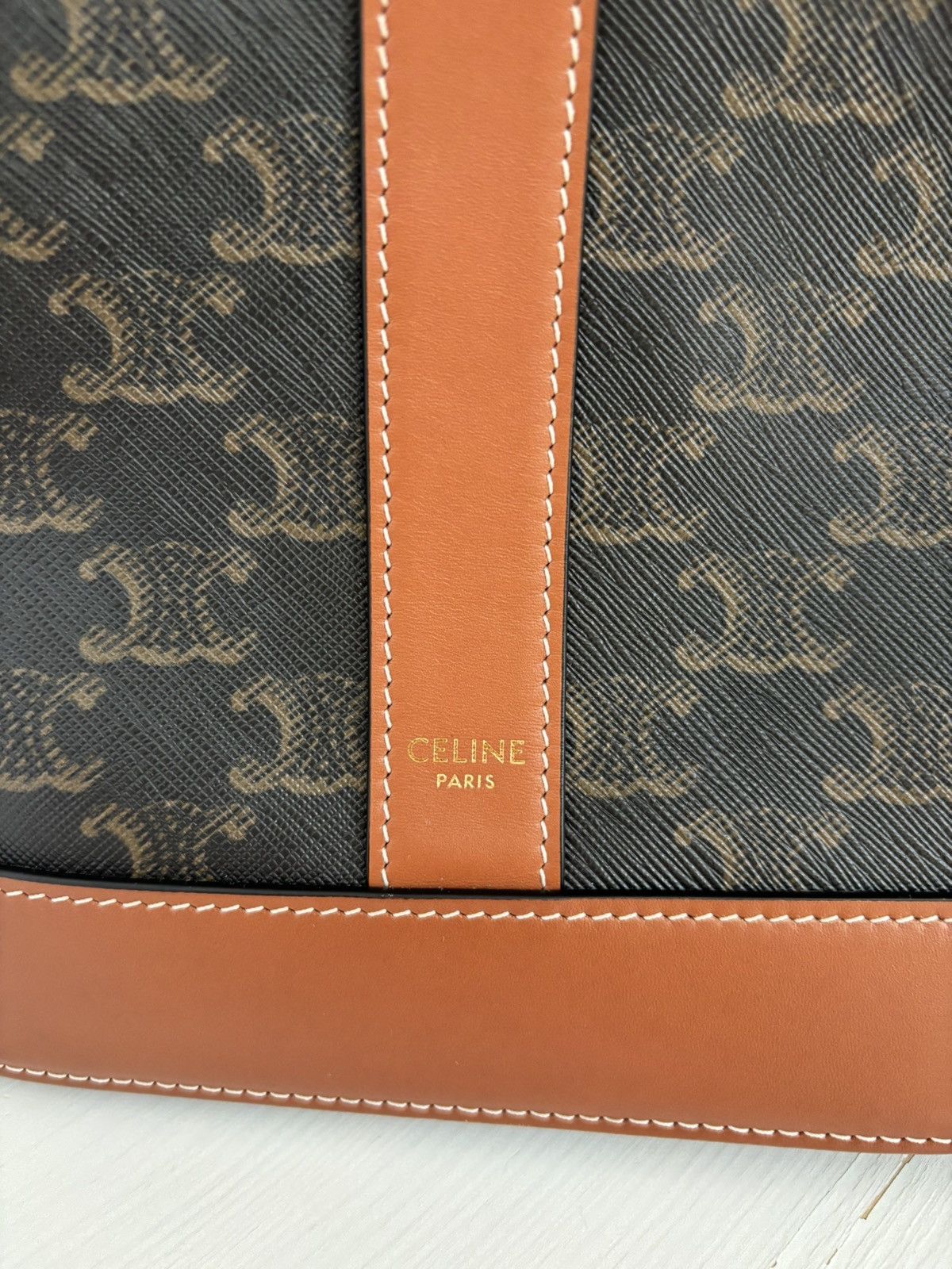 Celine Celine Small Bucket Triomphe Shoulder Bag Size ONE SIZE - 9 Thumbnail
