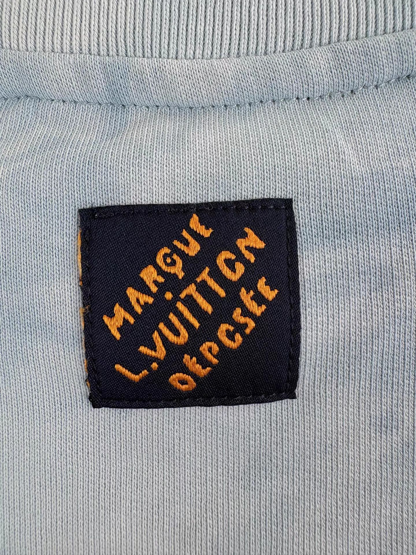 Louis Vuitton LV26 New Blue & White Tie-Dye Embroidered Sweatshirt Size US M / EU 48-50 / 2 - 4 Thumbnail
