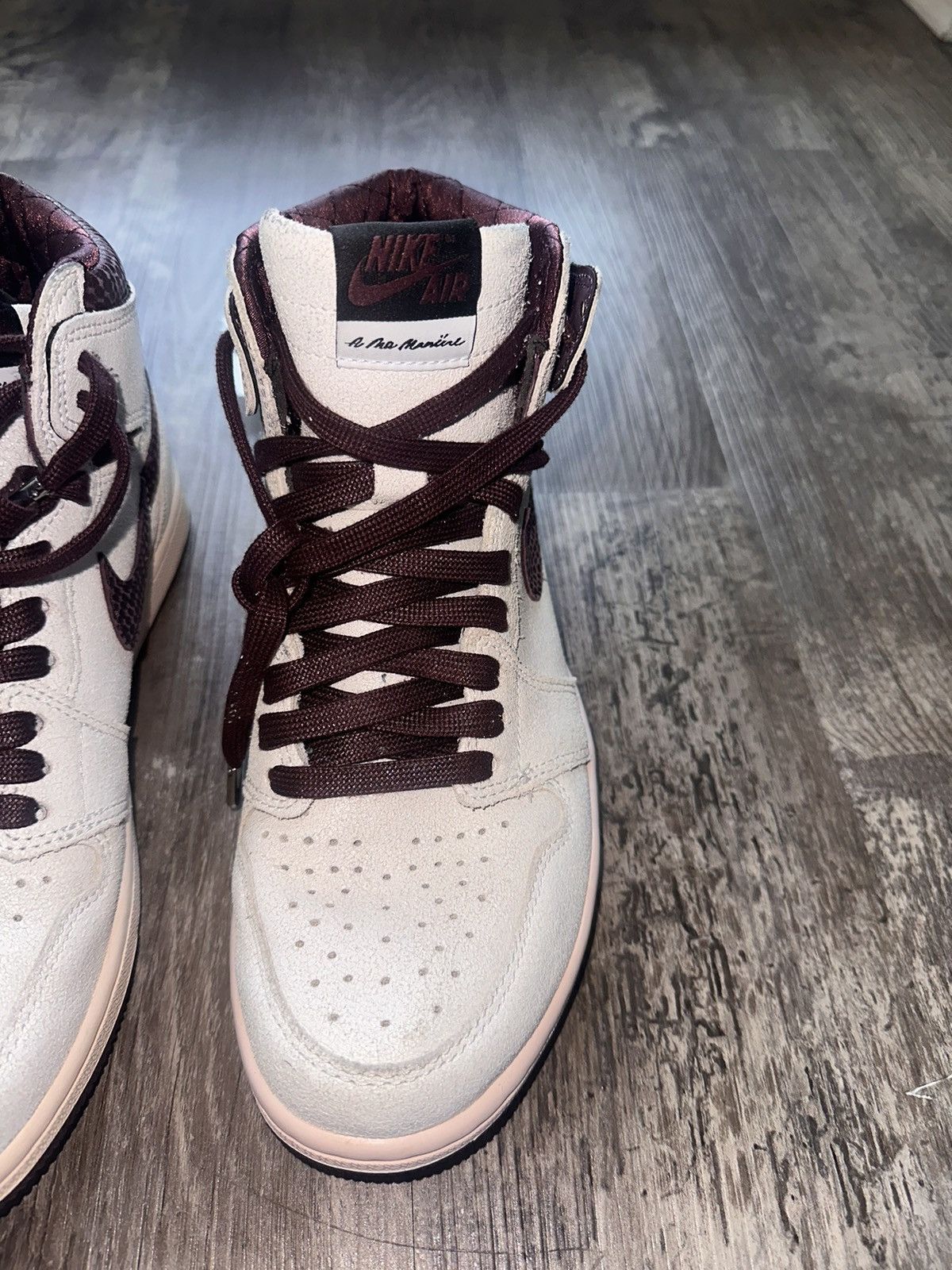 A Ma Maniere × Jordan Brand × Nike A Ma Maniere x Air Jordan 1 High OG Sail Burgundy US8 Size US 8 / EU 41 - 4 Thumbnail
