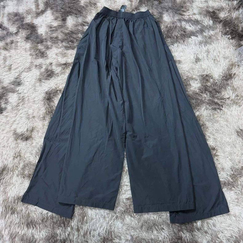 Balenciaga Balenciaga New Baggy Four Size US 26 / EU 42 - 2 Thumbnail