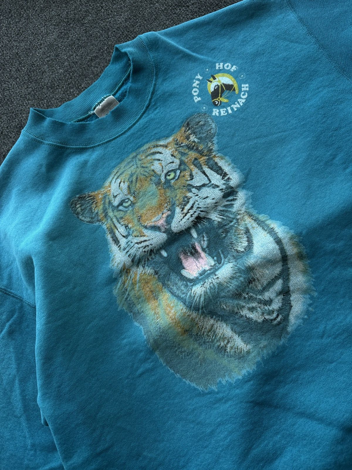 Vintage VNTG 🚨 TIGER SWEATSHIRT RARE PONY HOF REINACH SWITZERLAND Size US L / EU 52-54 / 3 - 4 Thumbnail