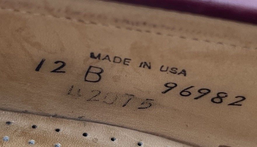 Allen Edmonds Allen Edmonds Men's 12D CAMERON Burgundy Leather Loafers Size US 12 / EU 45 - 11 Thumbnail