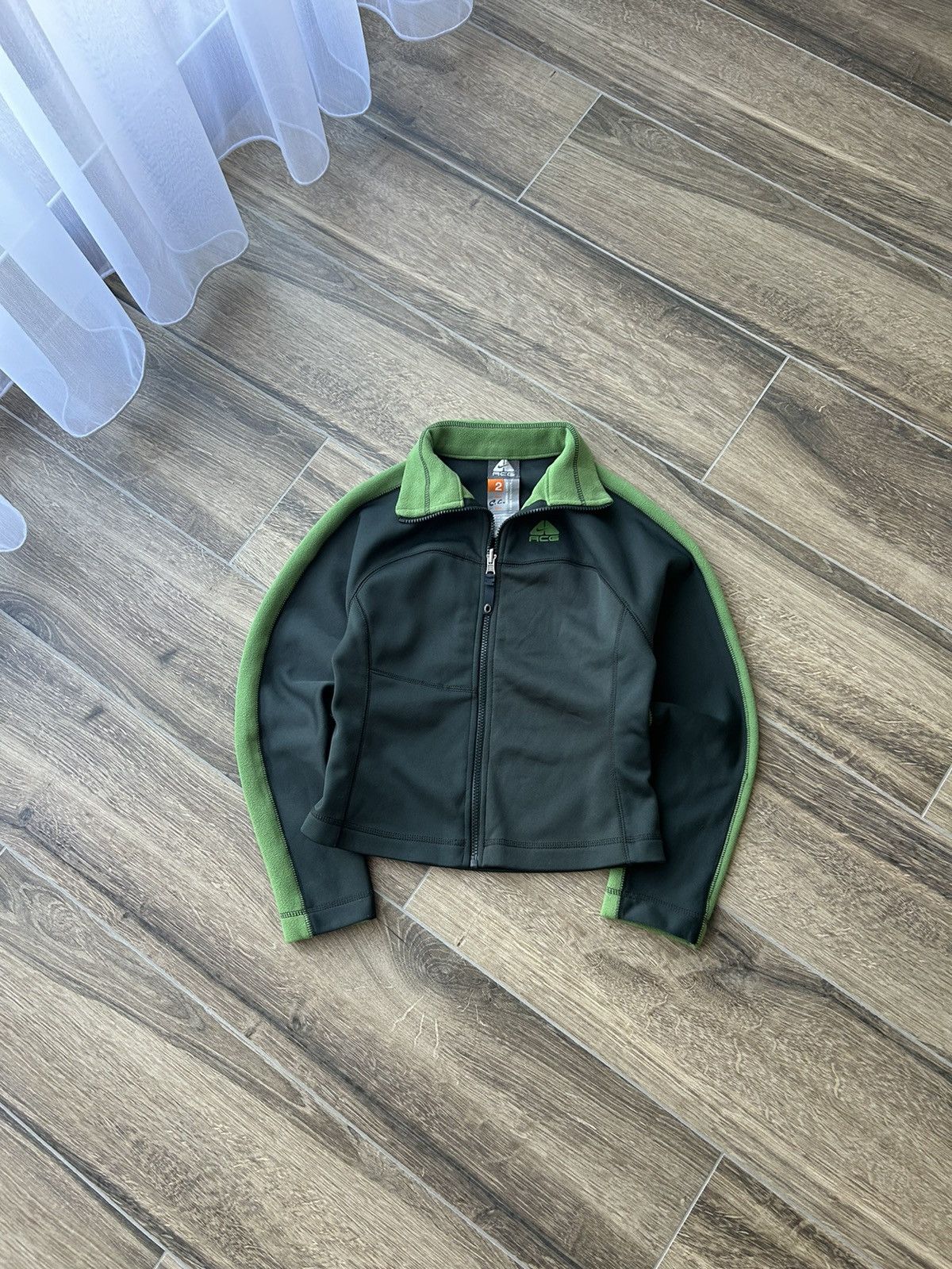 Nike ACG Vintage Nike ACG green fleece soft-shell gorpcore Size XS / US 0-2 / IT 36-38 - 2 Thumbnail