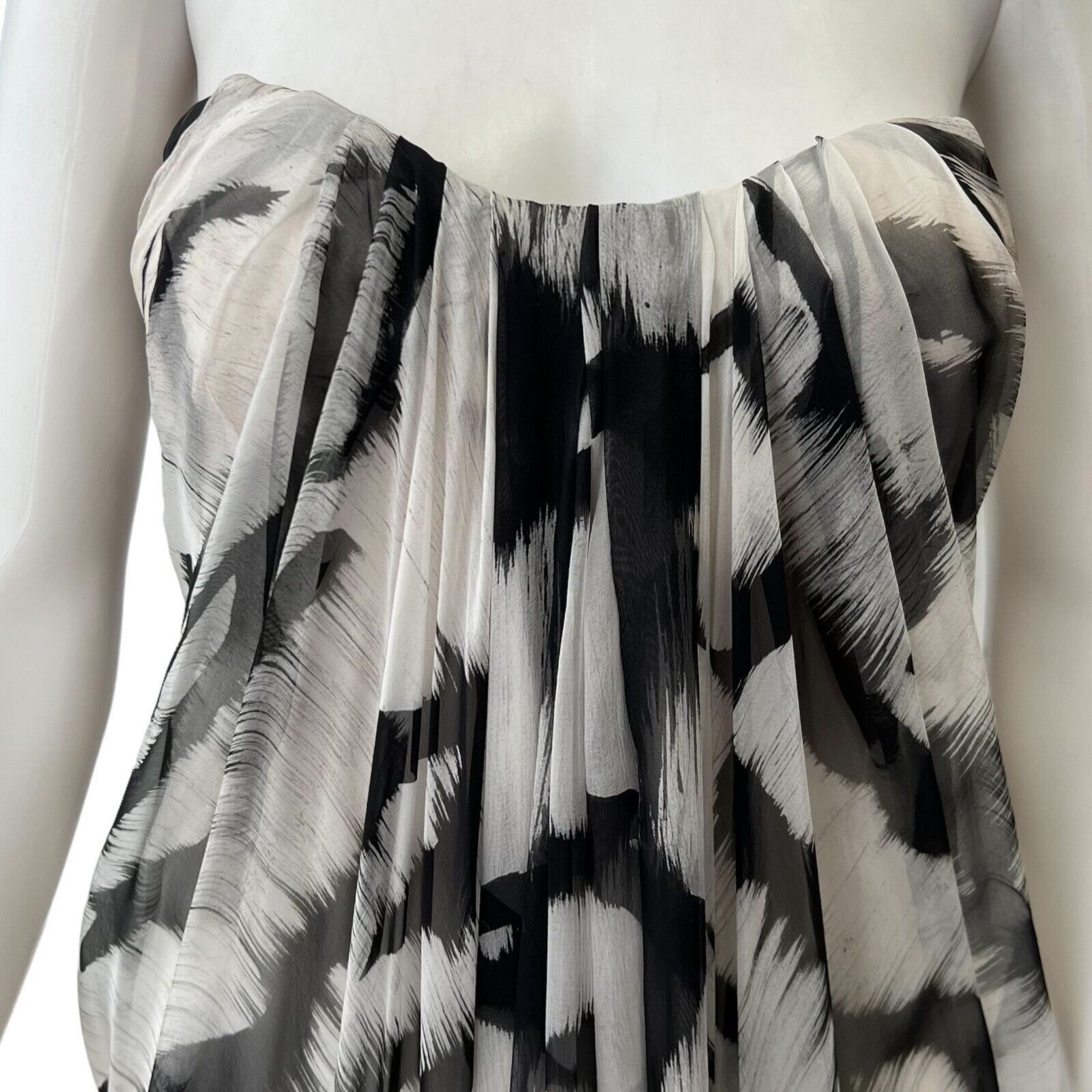 Alexander McQueen $6200 Black White Strapless Pleated Silk Long Dress Size S / US 4 / IT 40 - 9 Thumbnail