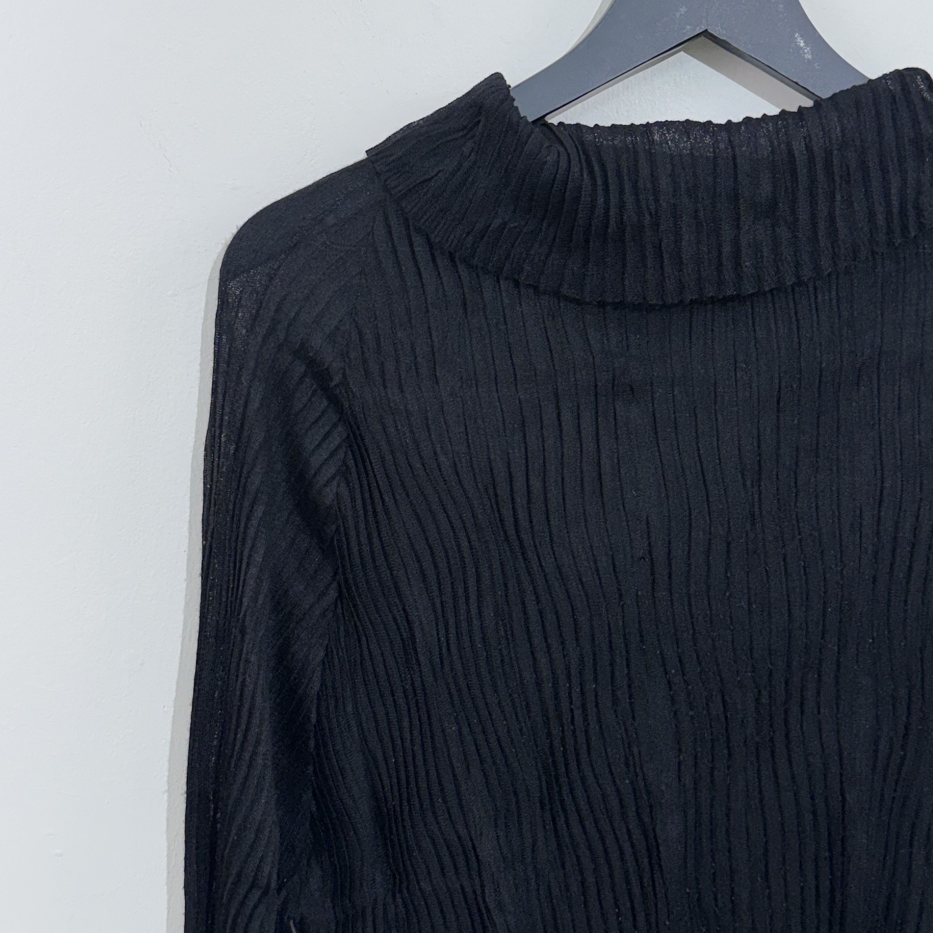 Issey Miyake Issey Miyake Pleated Sheer Turtleneck Size M / US 6-8 / IT 42-44 - 2 Thumbnail
