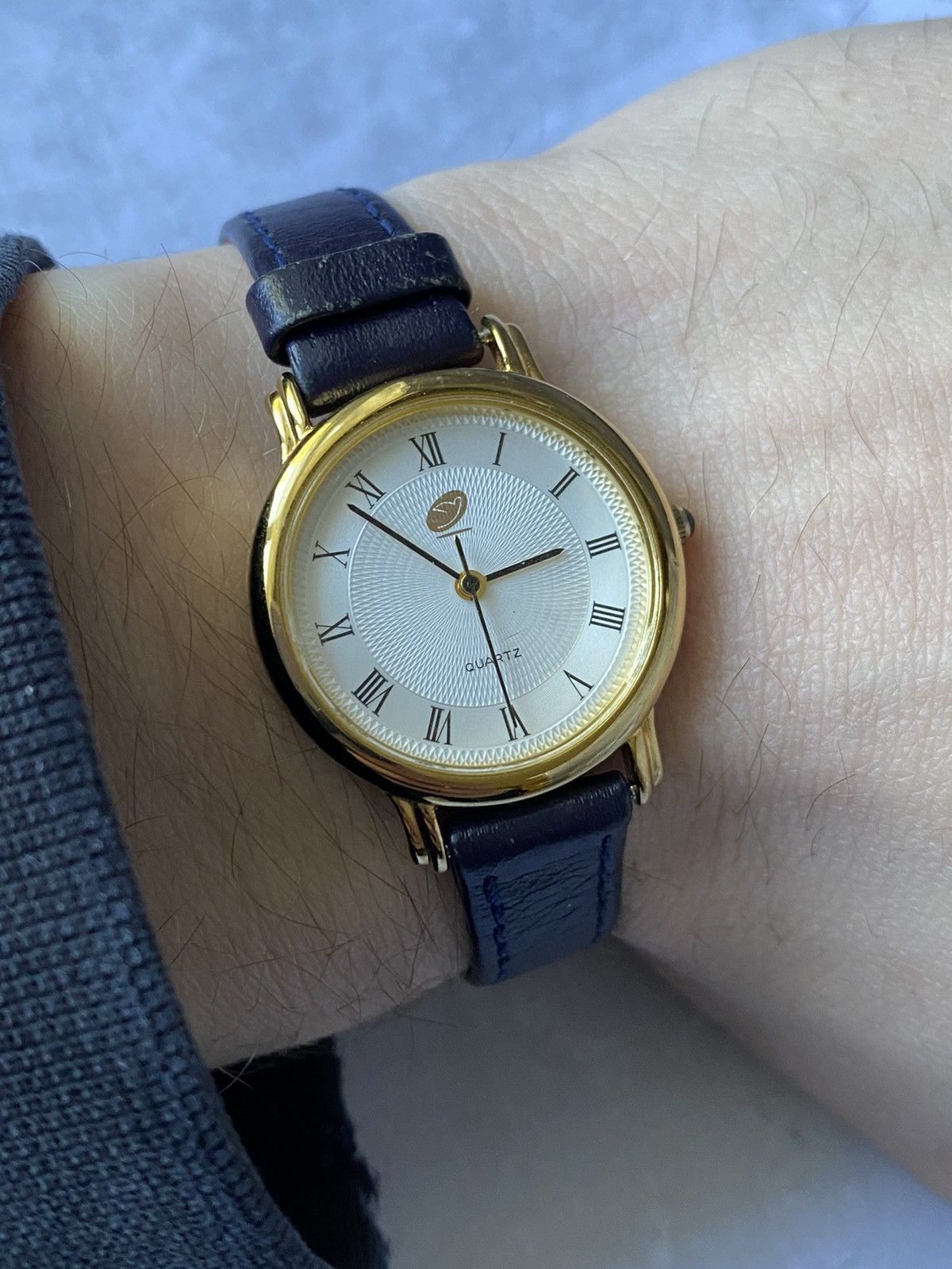 Jewelry x Vintage Quartz Watch With Leather Strap in White, Men's