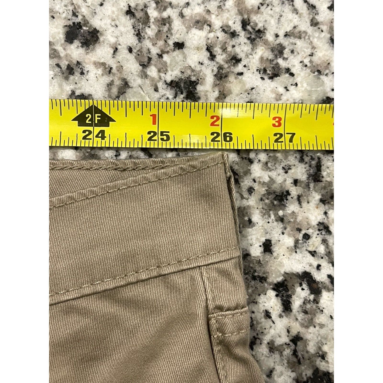 Levi's VINTAGE Levi's 541 Jeans Tapered Leg Big & Tall Mens Size 52 x 31 Athletic Stretch Khaki Size US 36 / EU 52 - 2 Thumbnail