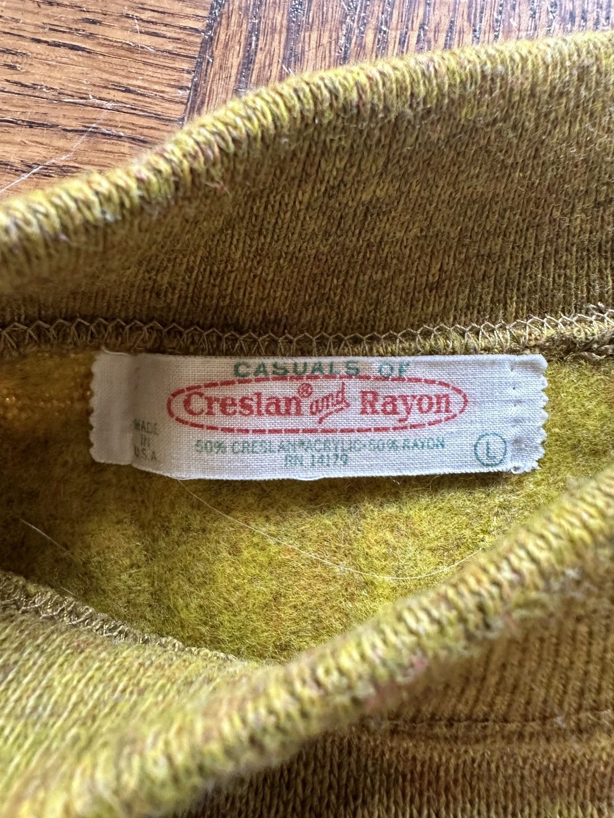 Vintage Vintage 60s Creslan and Rayon Chartreuse Knit Sweater Size US L / EU 52-54 / 3 - 2 Thumbnail