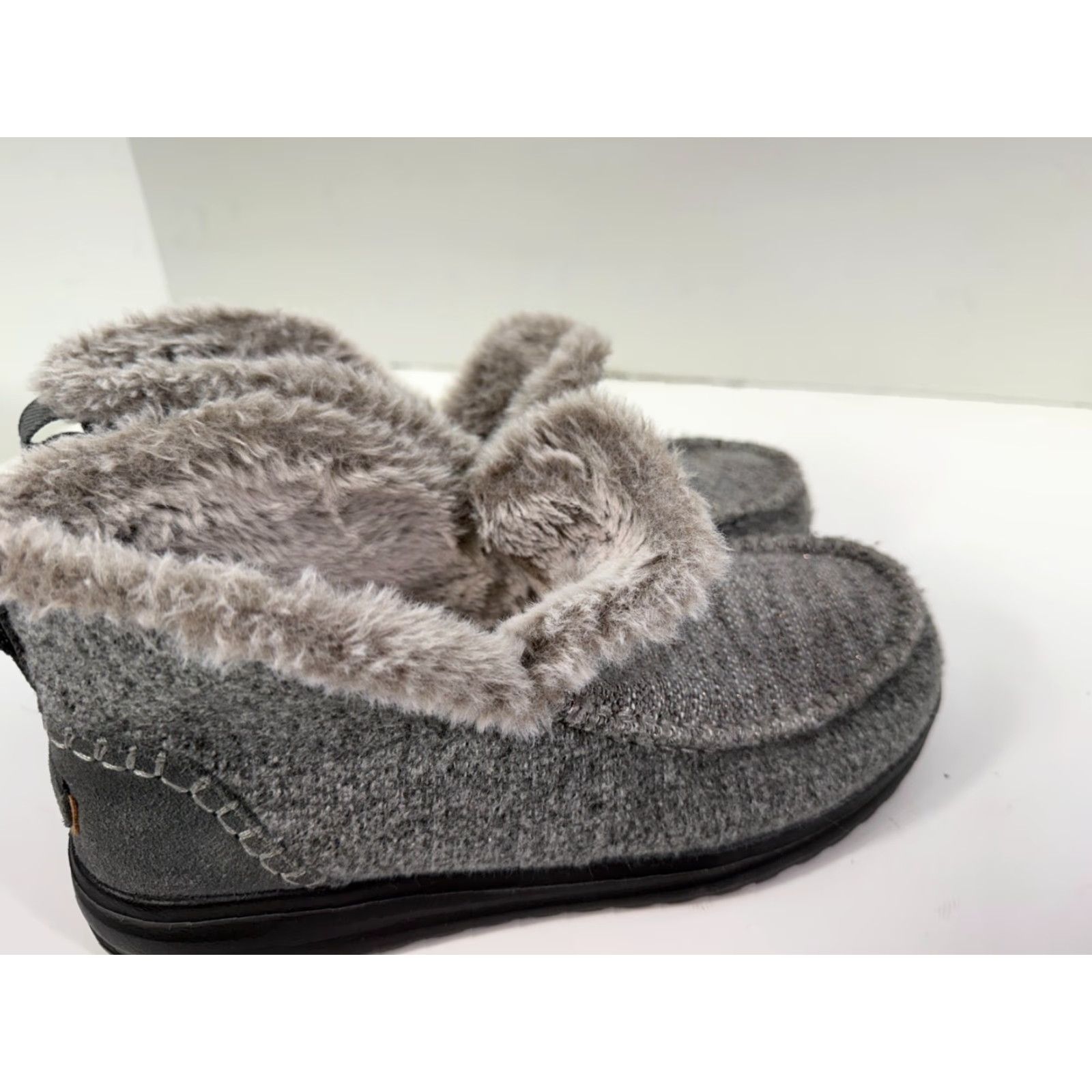 Vintage Hey Dude Denny Boots Womens 9 Sleet Gray Mock Toe Faux Fur Lined Ankle Bootie Size US 9 / IT 39 - 7 Thumbnail