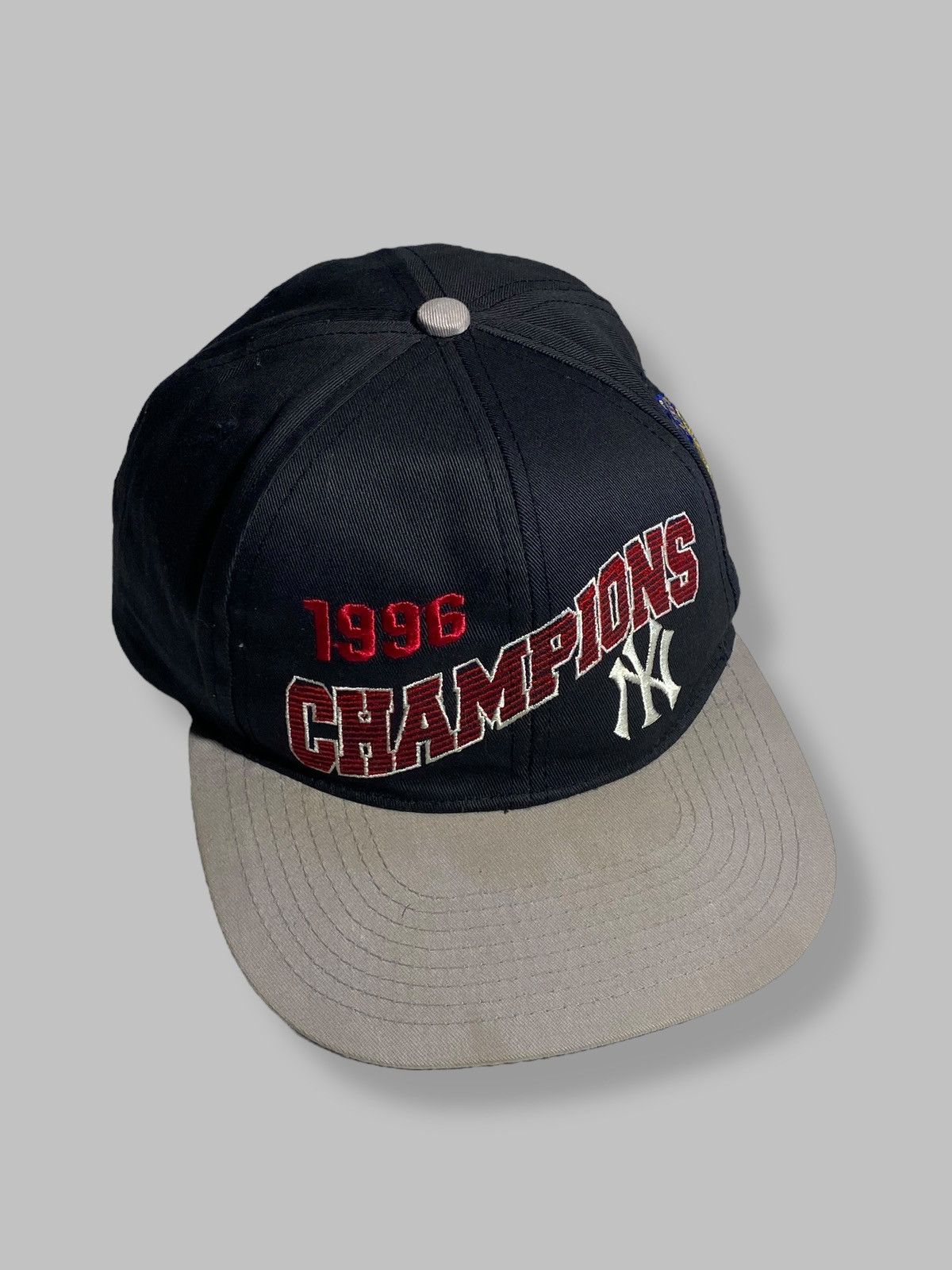 MLB Vintage 90s New York Yankees 1996 World Series Champions Cap Size ONE SIZE - 3 Thumbnail