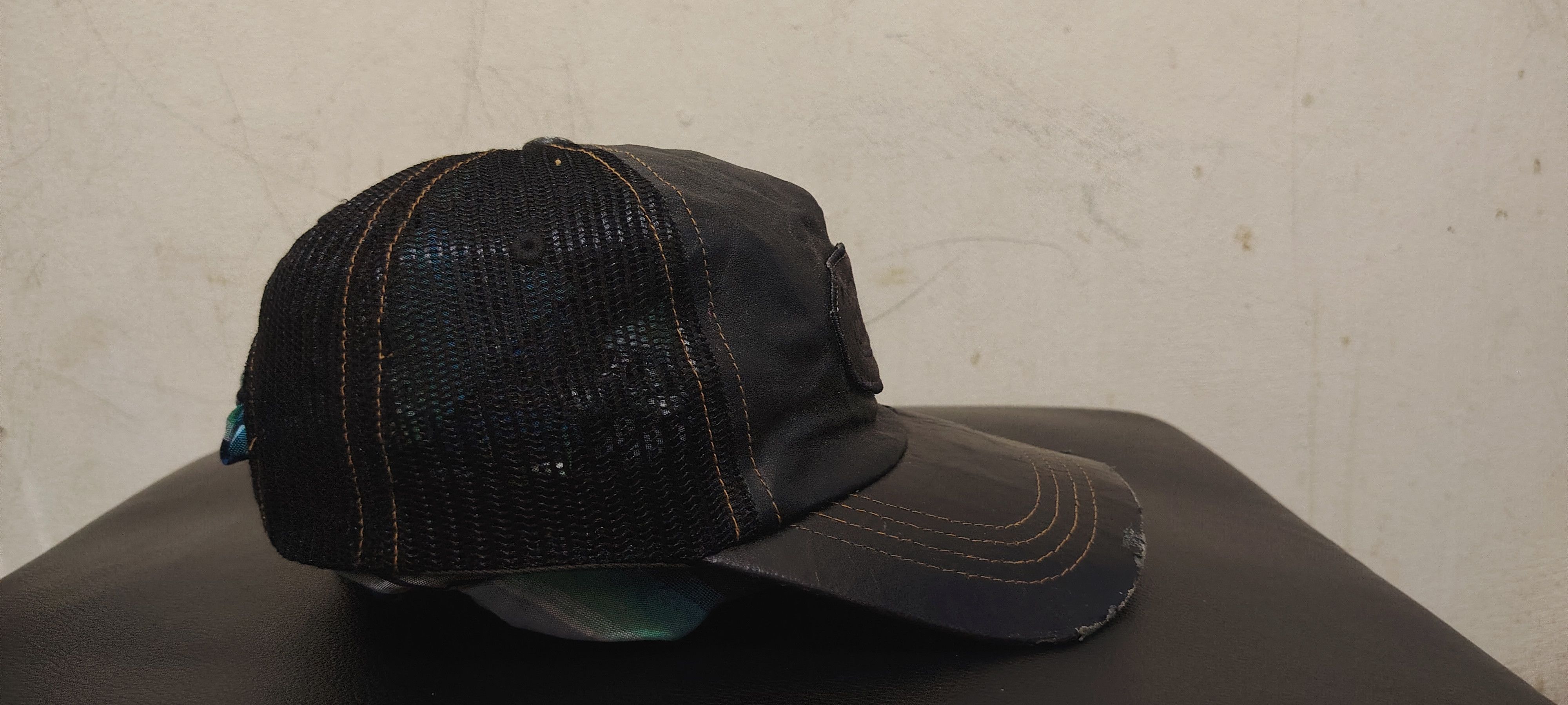 Designer × Japanese Brand × Von Dutch 💥Distressed💥Thrashed💥 Black Von Dutch Trucker Hat Size ONE SIZE - 10 Thumbnail