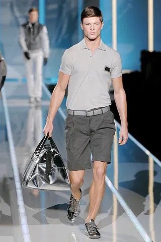 Dolce & Gabbana Dolce & Gabbana FW 2007 Silver Brushed Runway Belt Size 28 - 1 Thumbnail