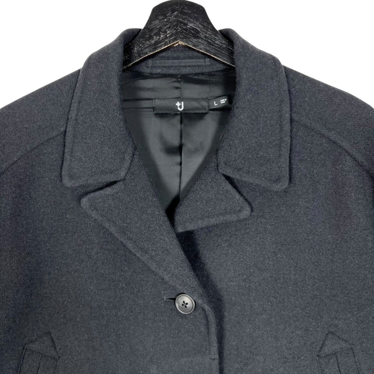 Jil Sander Uniqlo X Jil Sander Women Coat Size L / US 10 / IT 46 - 2 Thumbnail