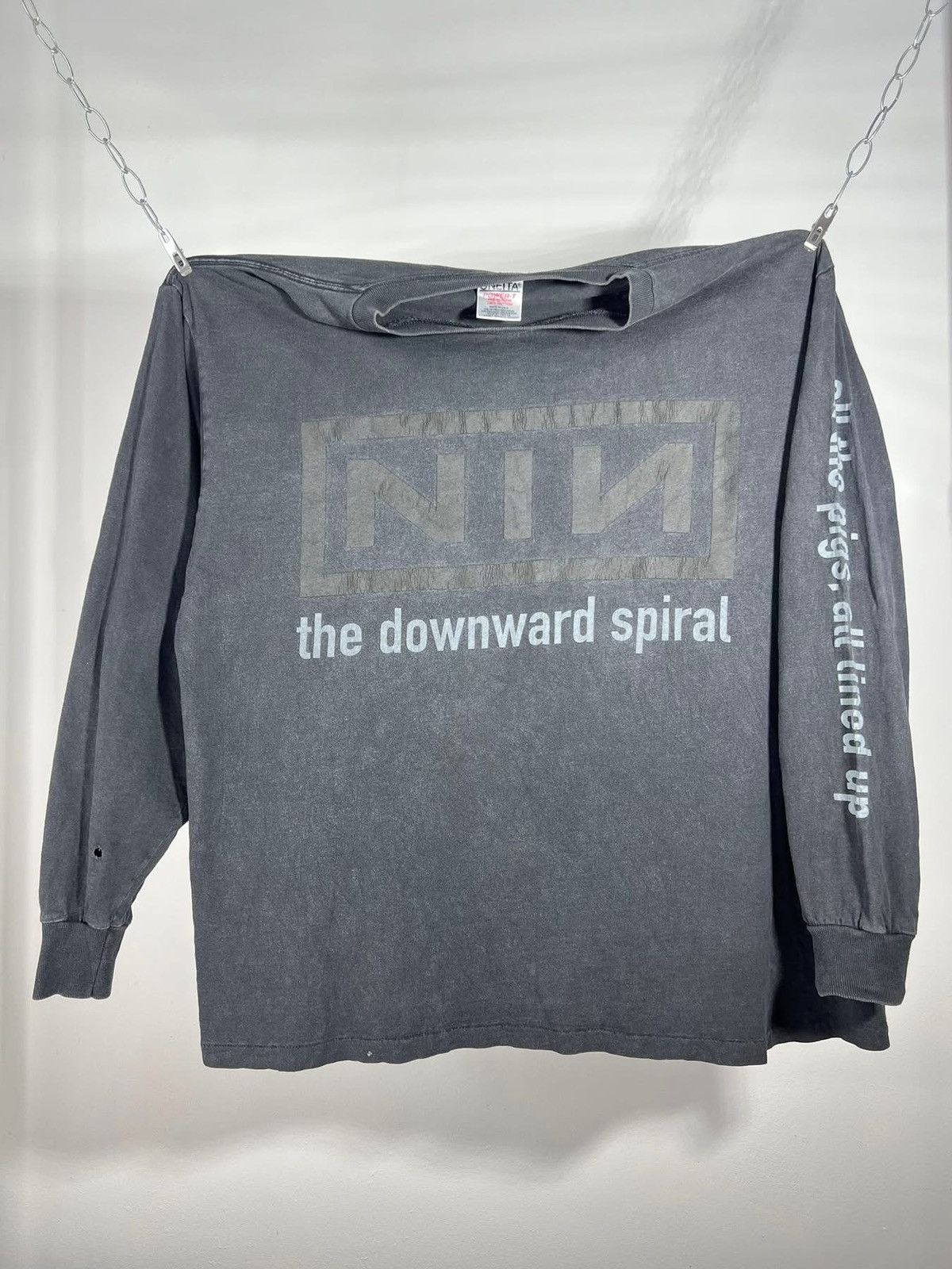 Band Tees Sunfaded Vintage Nine inch Nails 1994s Size US L / EU 52-54 / 3 - 1 Thumbnail